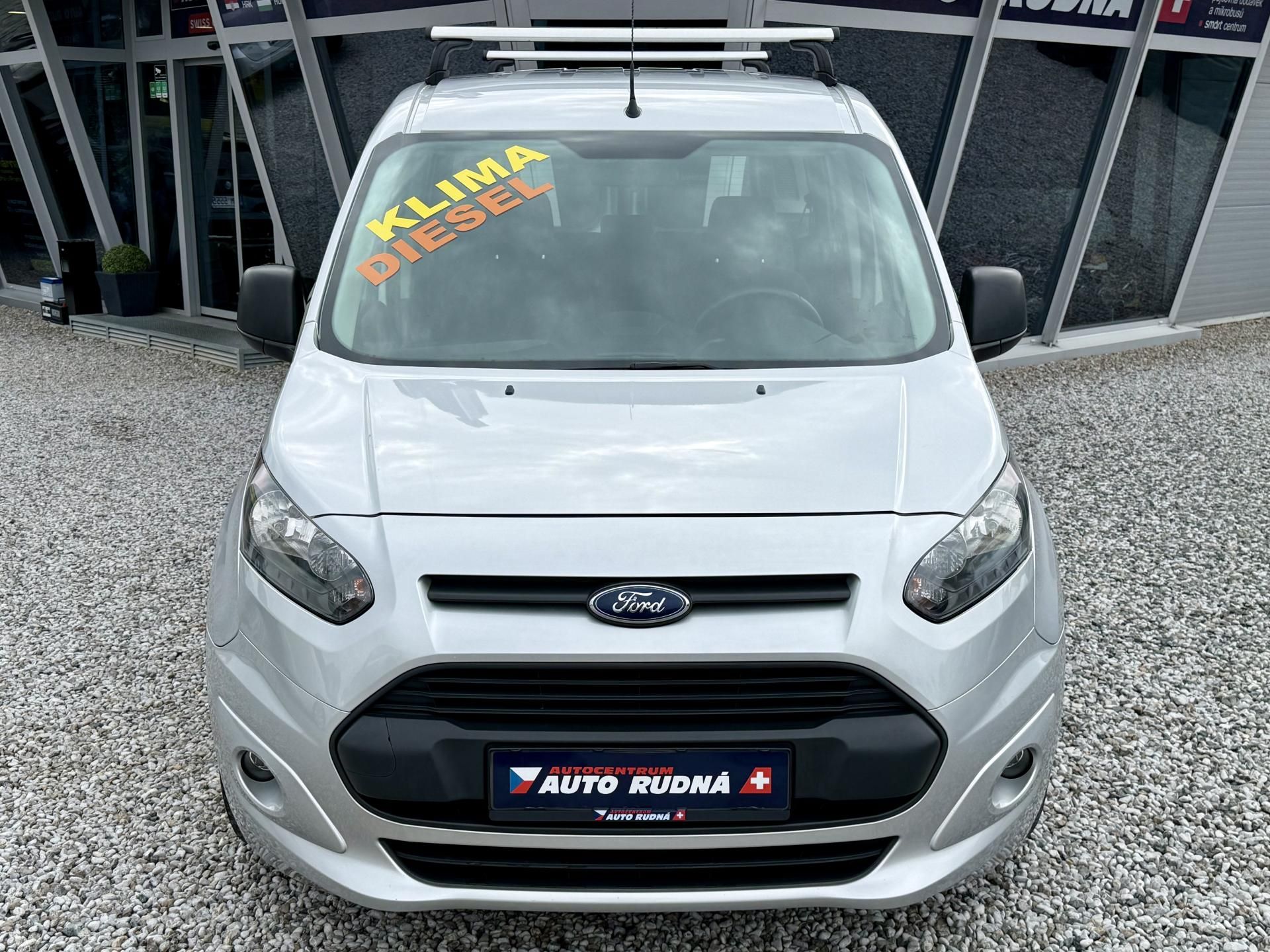 Ford Transit Connect, 1,5 TDCi Maxi 5 Míst ČR - fotka 4