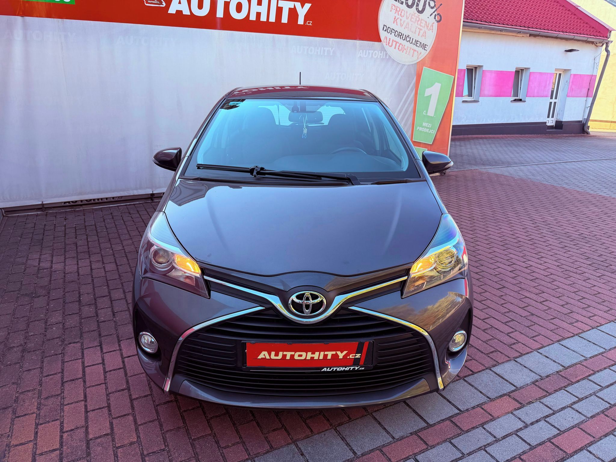 Toyota Yaris, 1.33 Dual VVT-i Comfort - fotka 2