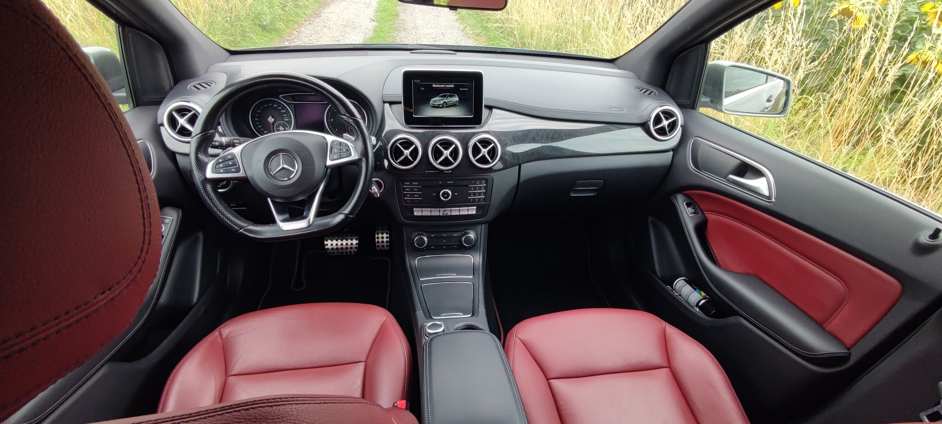 Mercedes-Benz Třídy B, AMG-Line, I NA SPLÁTKY - fotka 2
