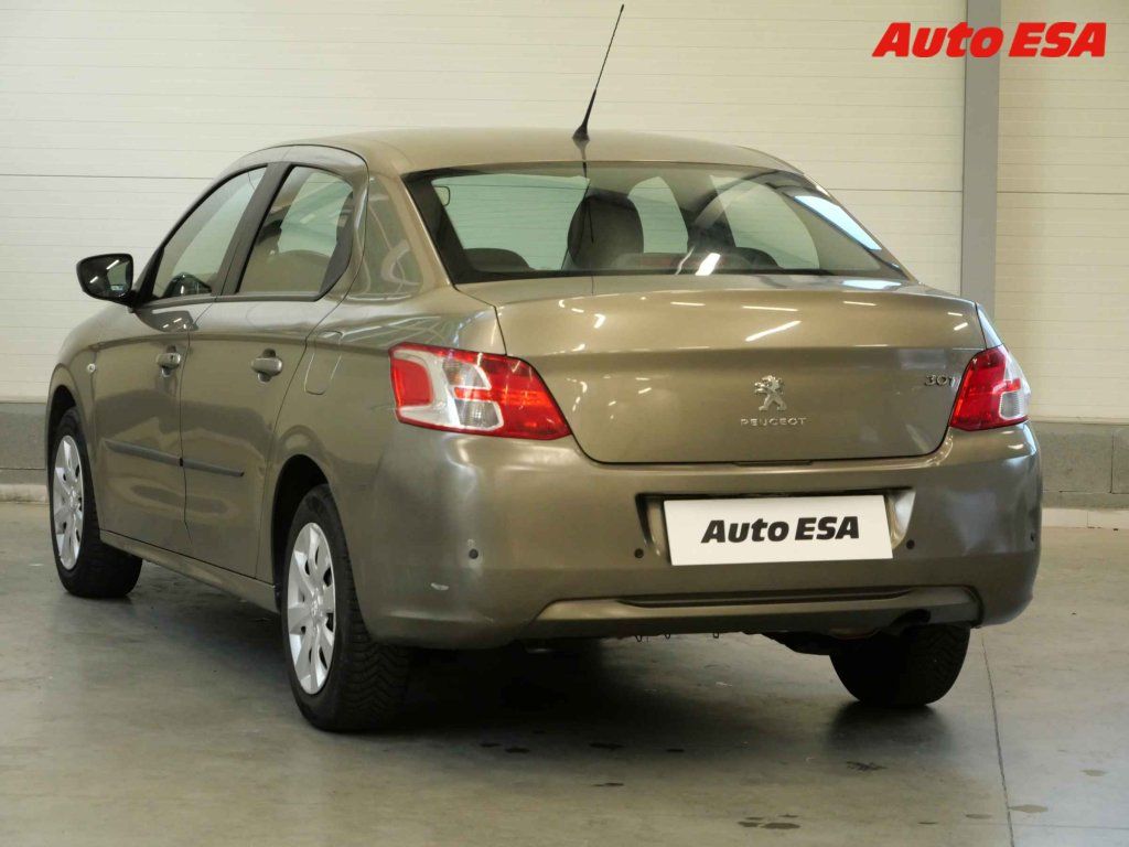 Peugeot 301, 1.6i,2.maj,ČR - fotka 6