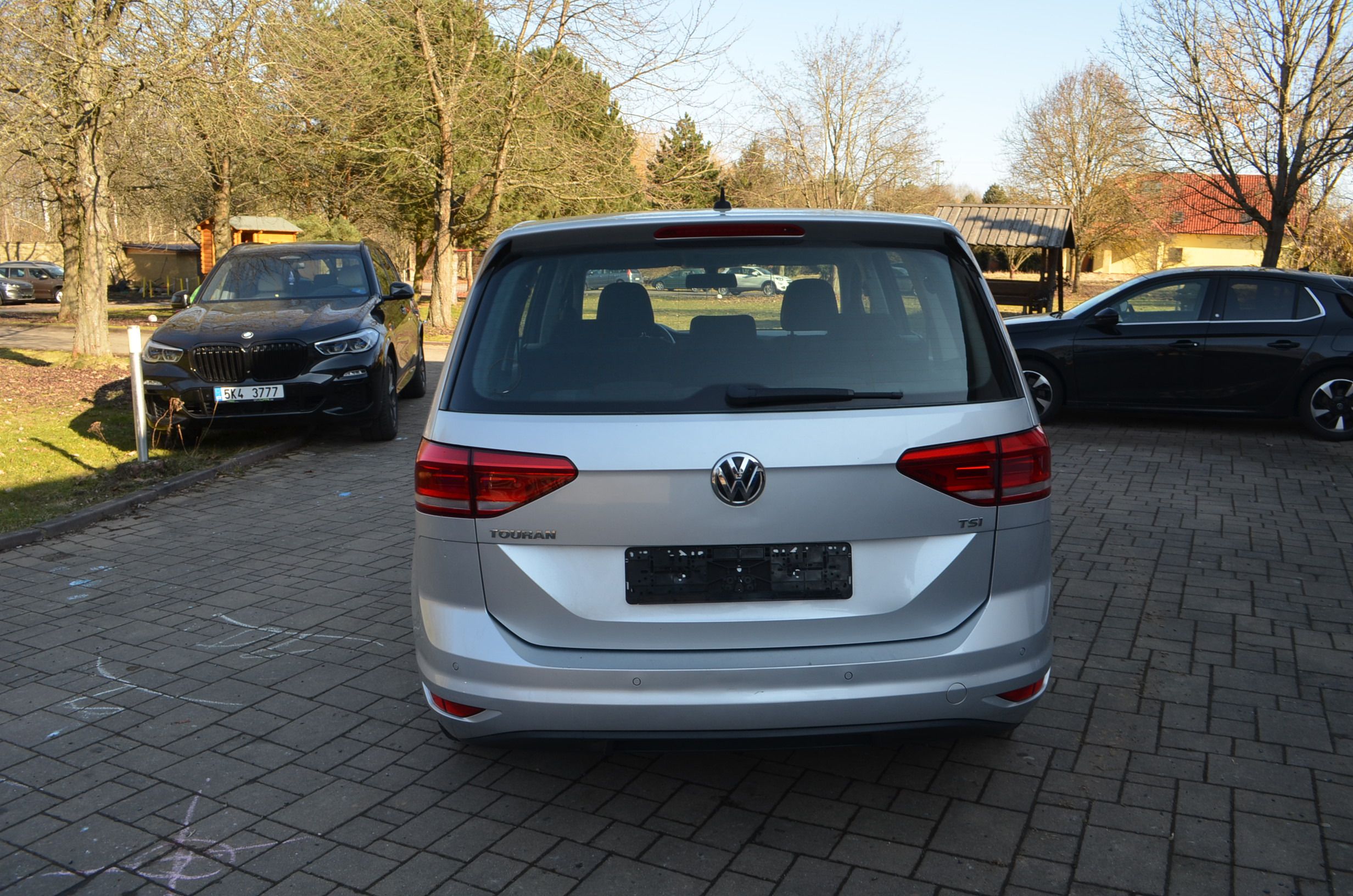 Volkswagen Touran, 1.2TSI*81KW*7-MÍST*TAŽNÉ*PARK* - fotka 4