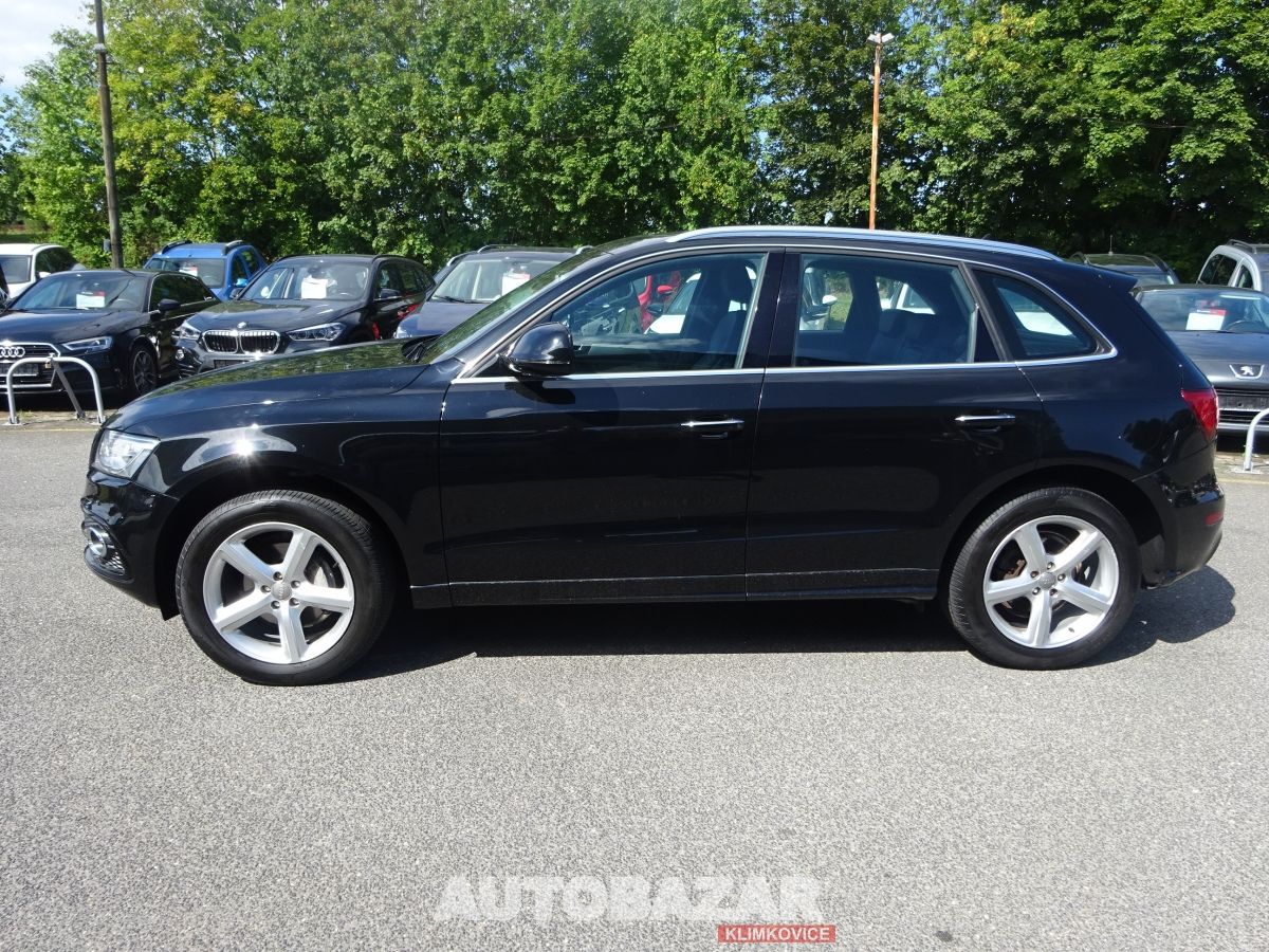 Audi Q5, QAUTRRO 2,0 TDI,GARANCE KM,Č22 - fotka 4