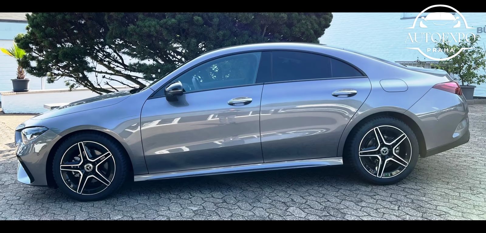 Mercedes-Benz CLA, 180 Coupé AMG Line MBUX LED - fotka 3