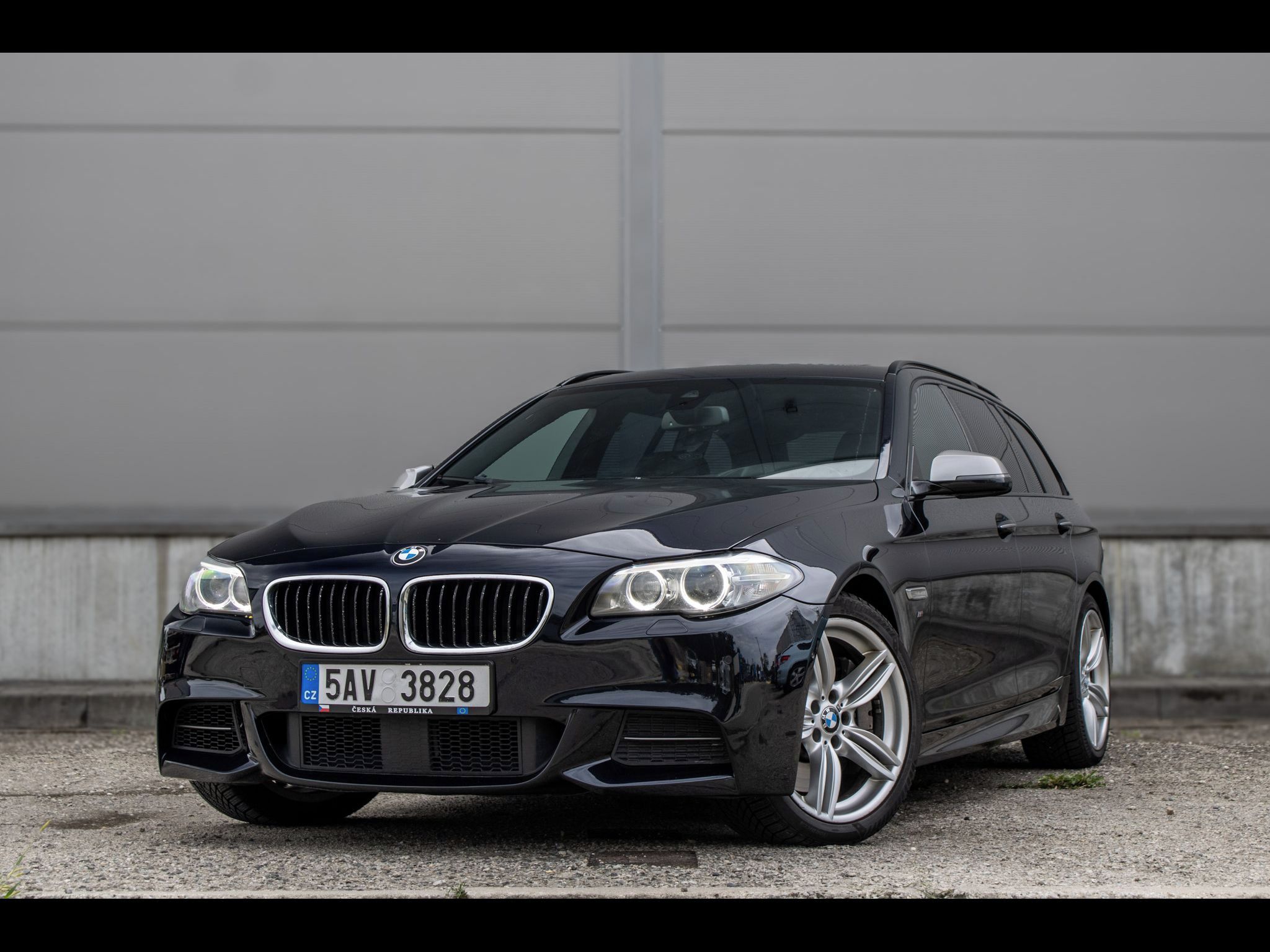 BMW Řada 5, M550d Xdrive