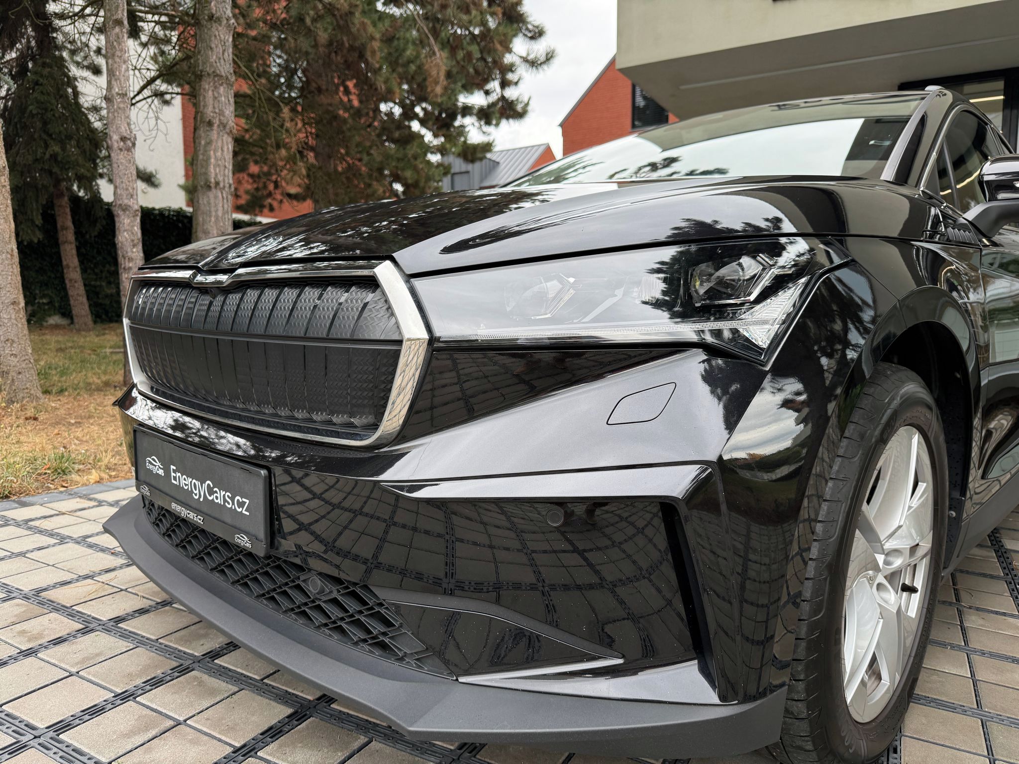 Škoda Enyaq iV, 82 kWh/Tepelné čerpadlo/Tažné/ - fotka 5