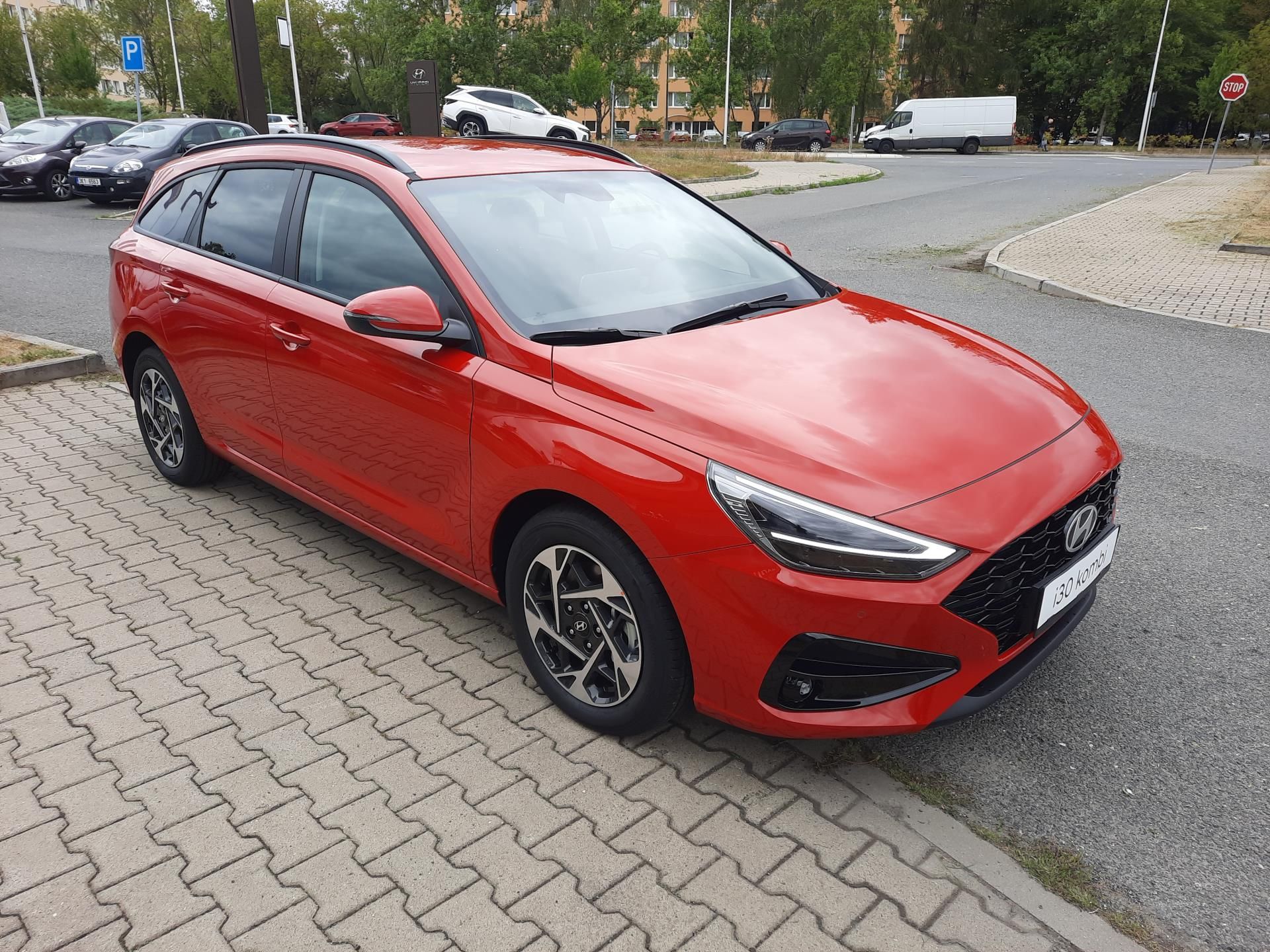Hyundai i30, 1.0 T-GDi 115k GO Czech! - fotka 4