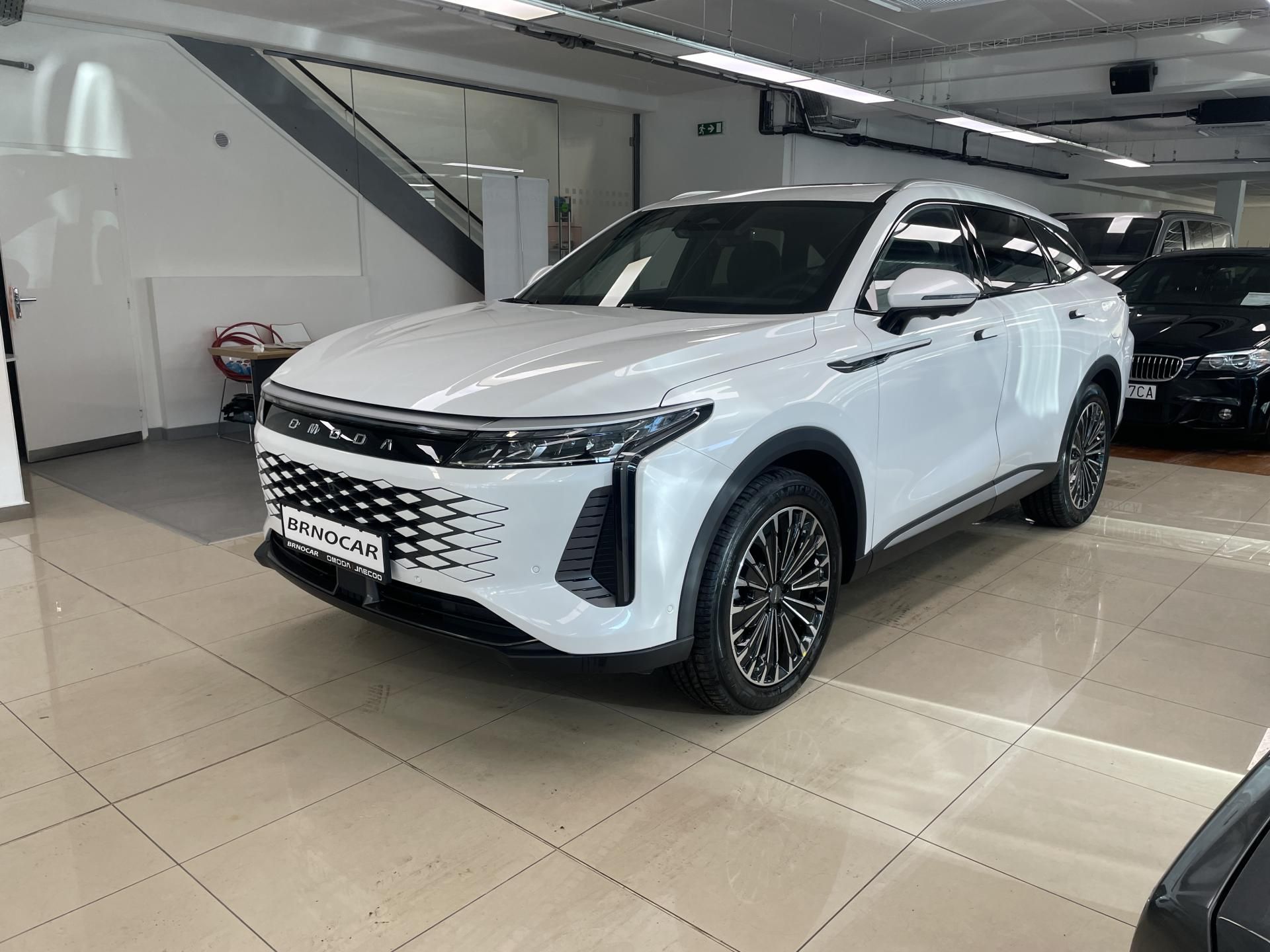 Omoda 9, Omoda 9 PHEV Premium - fotka 3