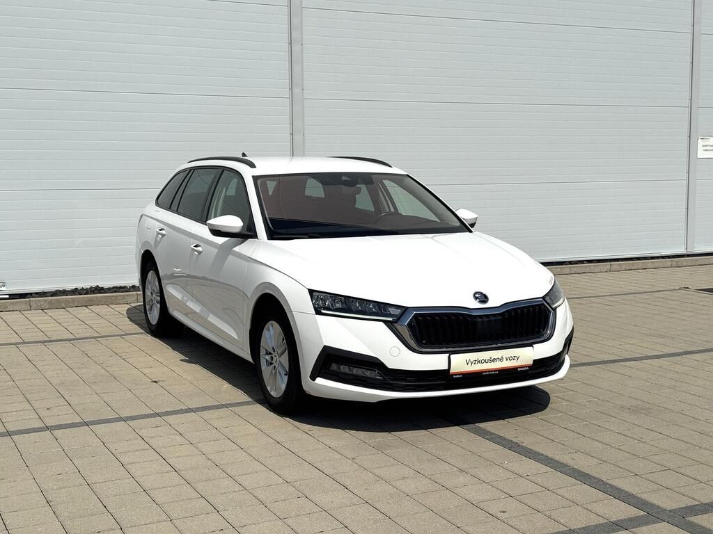Škoda Octavia, Ambition 2.0 TDI 85 kW - fotka 3
