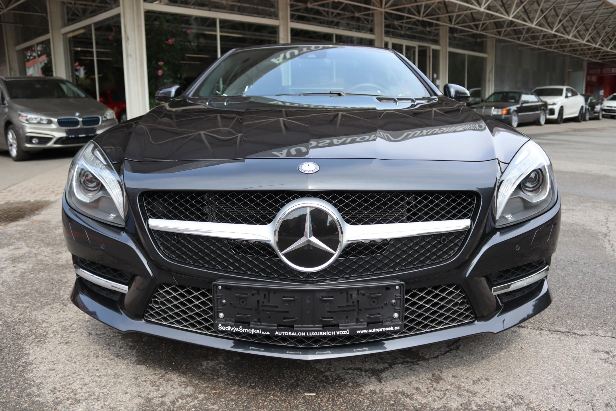 Mercedes-Benz SL, Mercedes-Benz SL 500 BlueEFFIC - fotka 4