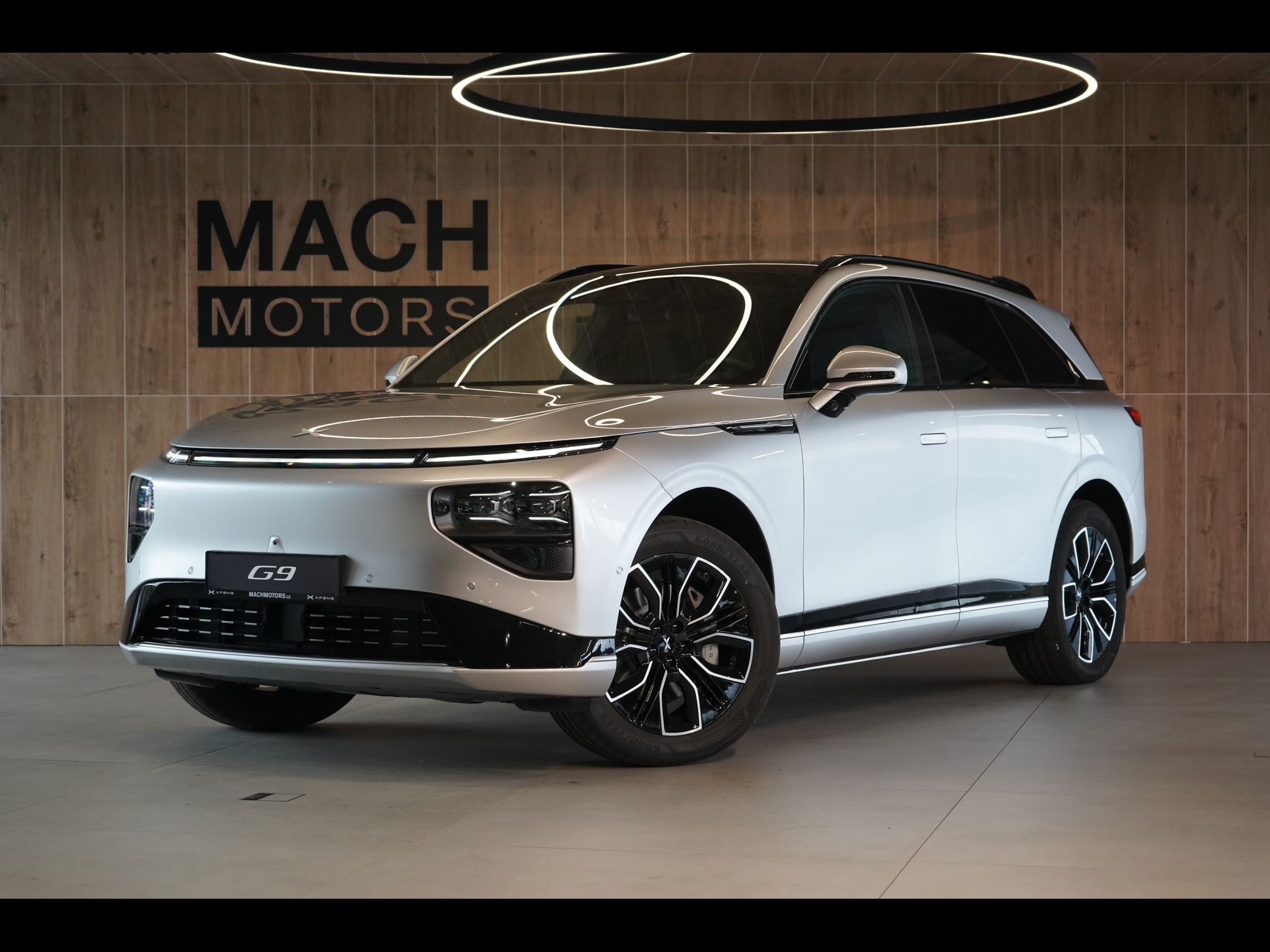 XPENG G9, RWD Long Range - 351 HP !!!