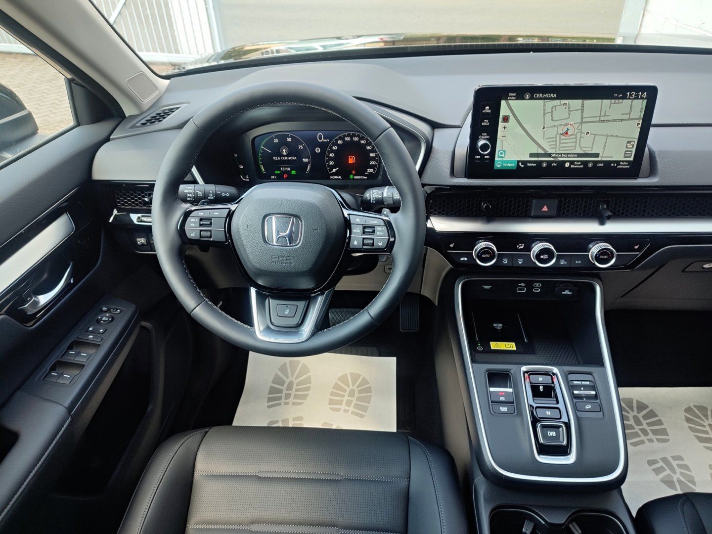 Honda CR-V, 2.0 e:HEV ELEGANCE MR2026 AWD - fotka 4