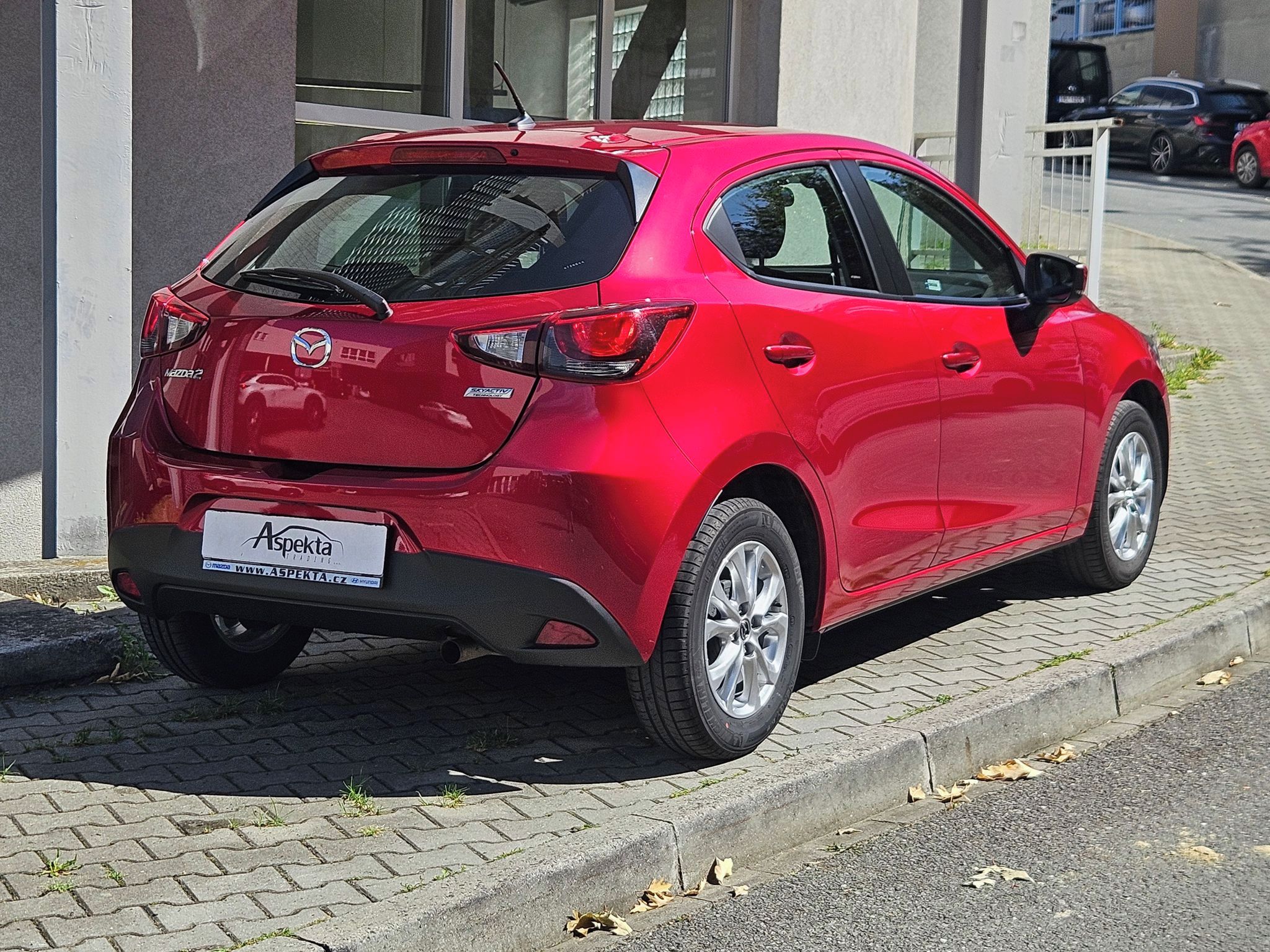 Mazda 2, 1,5L SKYACTIV-G 55kW, ČR,1.maj - fotka 5