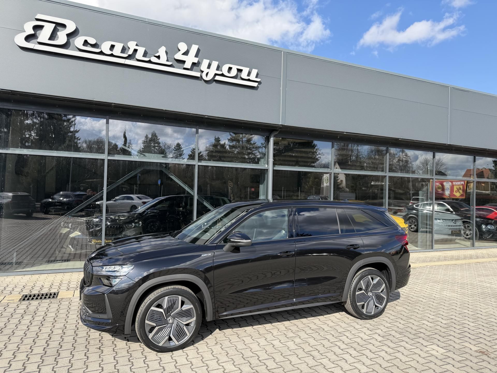 Škoda Kodiaq, 2.0TDI 142kW 4X4 SPORT HUD TZ! - fotka 4