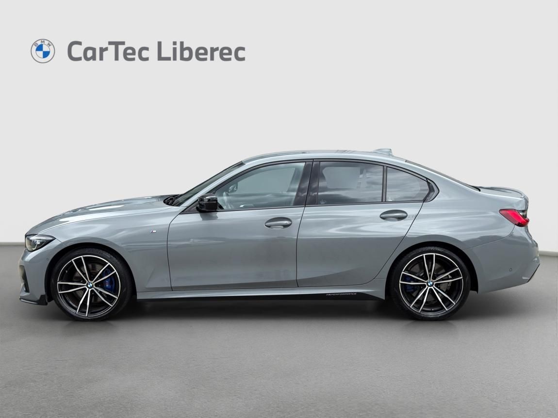 BMW Řada 3, 330d xDrive - fotka 5