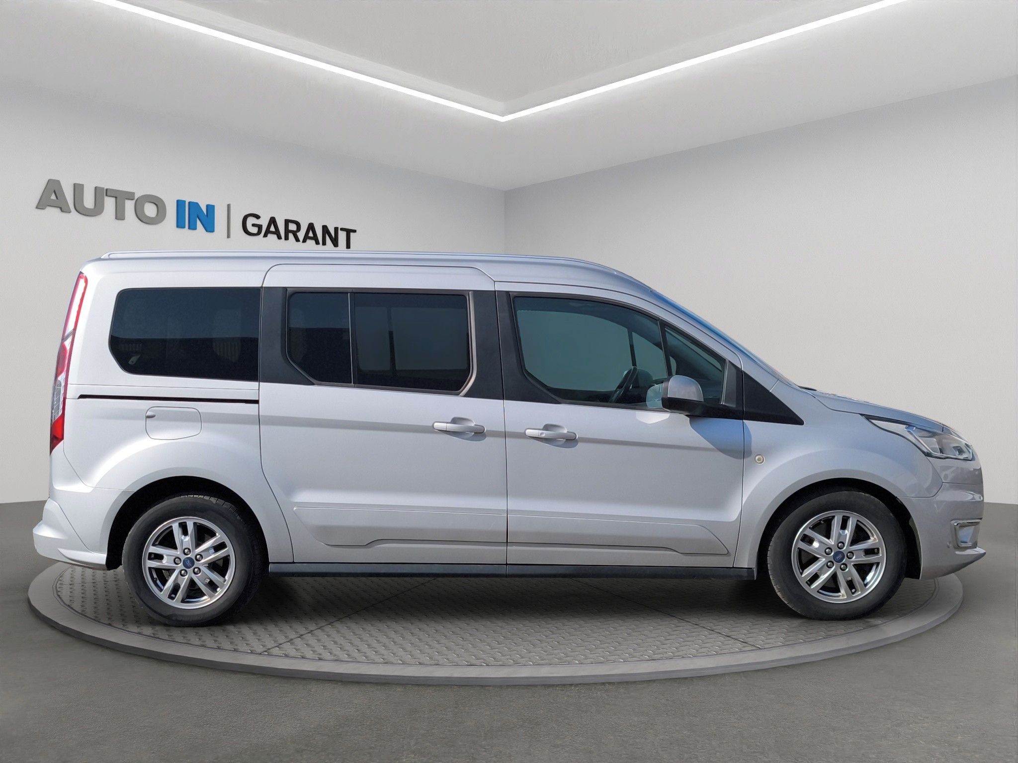 Ford Tourneo Connect, Titanium L2 1.5 EcoBlue 88kW, - fotka 4