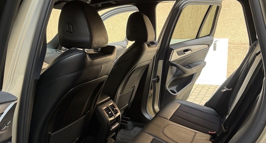 BMW X3, BMW X3 40i - fotka 5