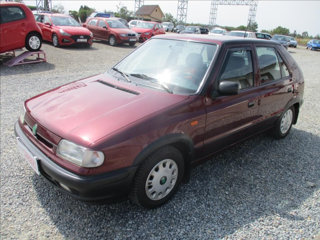 Škoda Felicia, 1,3 GLXi, 50kW, + 4x pneu, - fotka 3