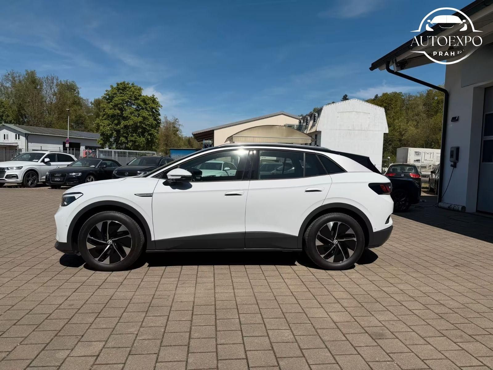 Volkswagen ID.4, 150 kW+82KWh Pro Performance - fotka 4
