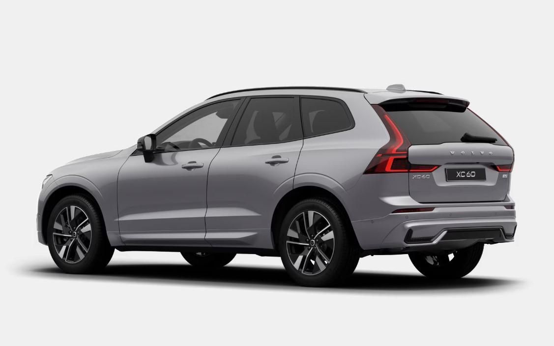Volvo XC60, B5 AWD AUT DARK PLUS - fotka 6
