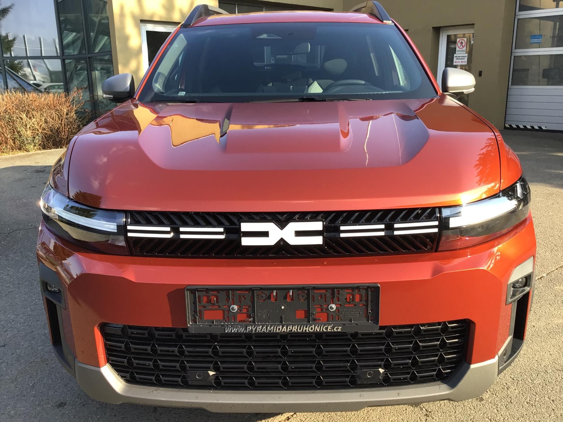 Dacia Bigster, MAX. VÝBAVA JOURNEY EL. KUFR - fotka 6
