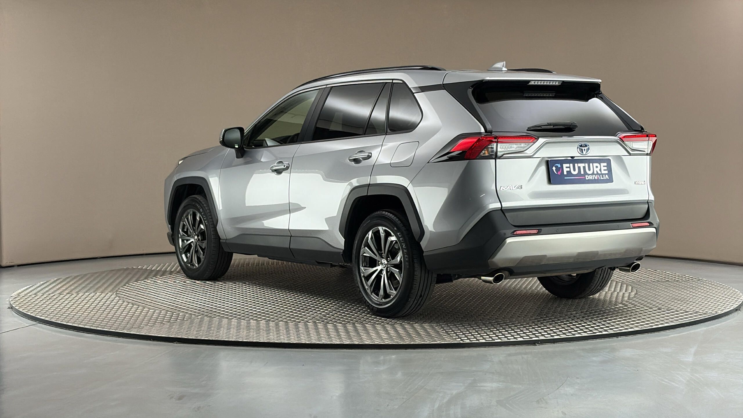 Toyota Rav4, 2.5 Hybrid AUT 4x4 Comfort - fotka 2