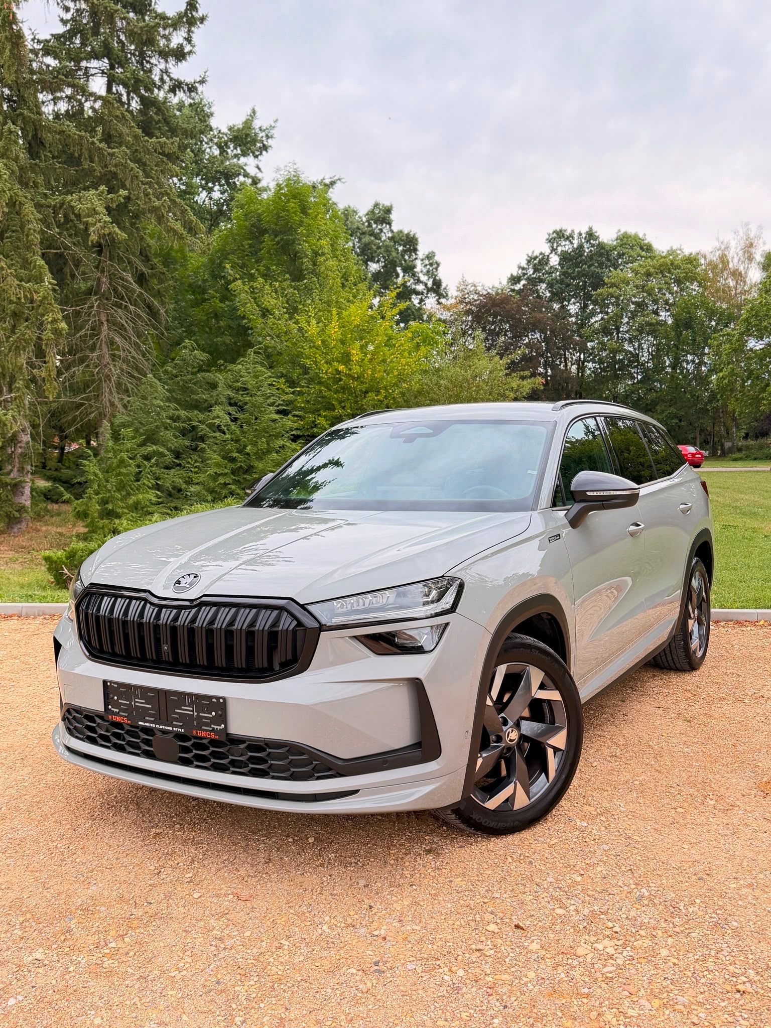Škoda Kodiaq, ŠKODA KODIAQ SPORTLINE 2.0 TDI - fotka 2