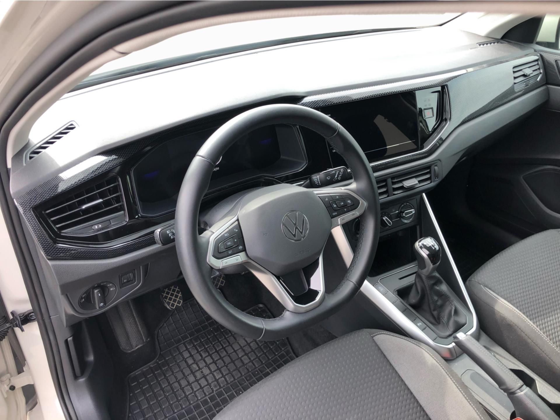 Volkswagen Polo, Polo People 1,0 TSI 5G - fotka 5