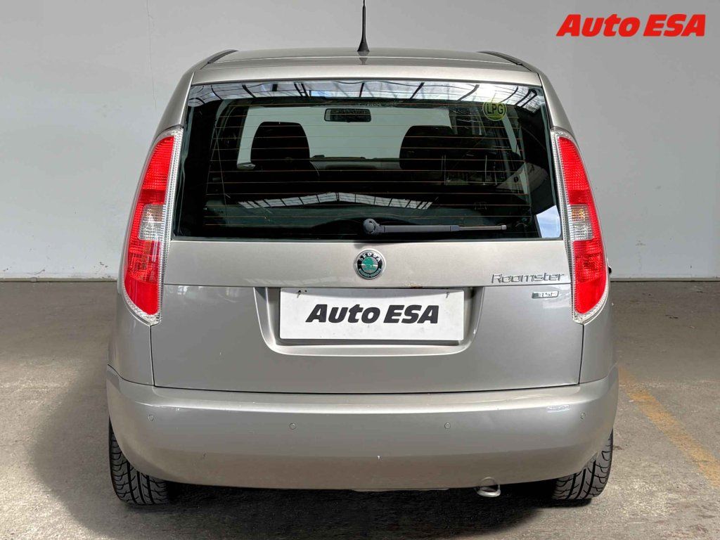 Škoda Roomster, 1.2 - fotka 5