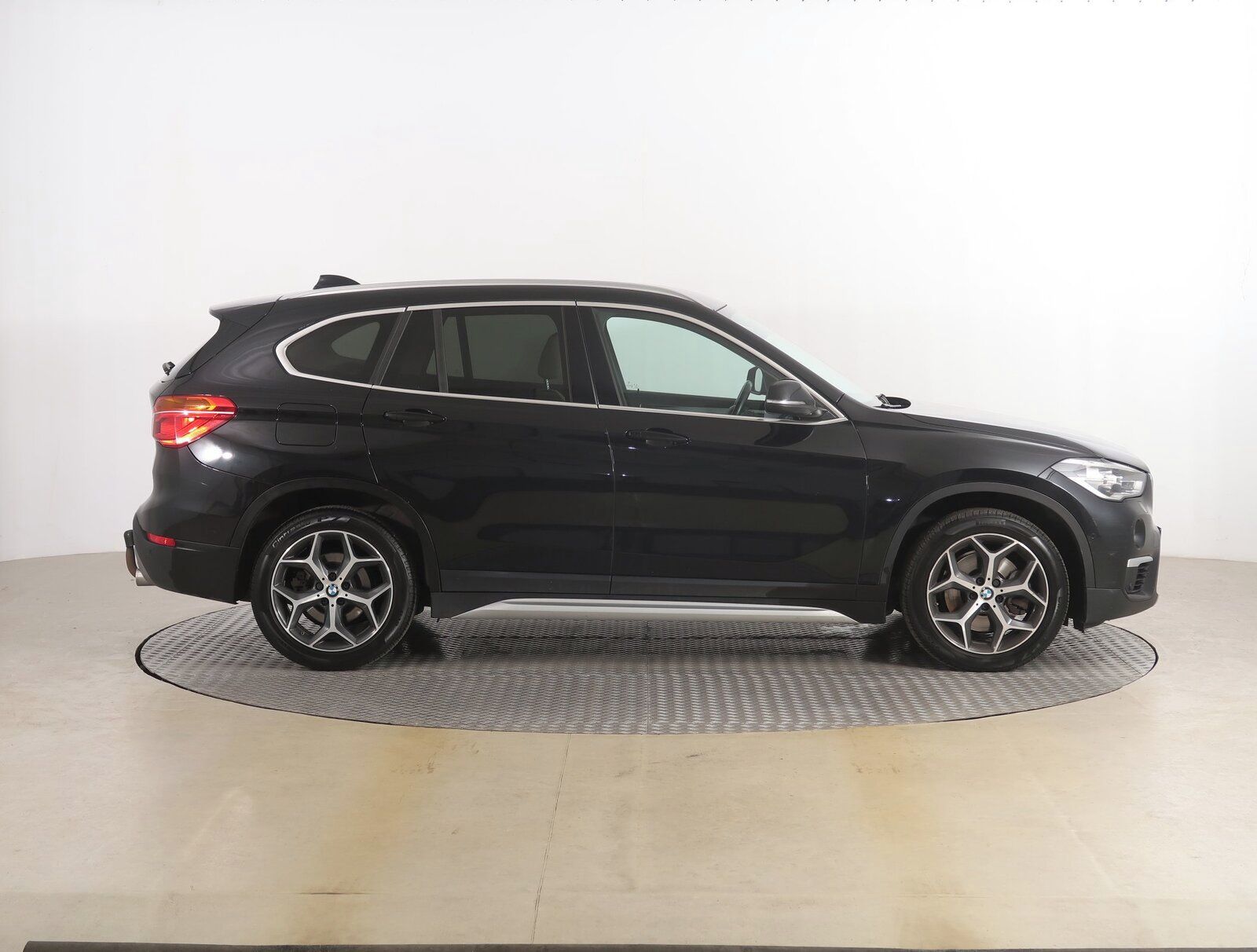 BMW X1, xDrive20d, 4X4, Automat - fotka 6