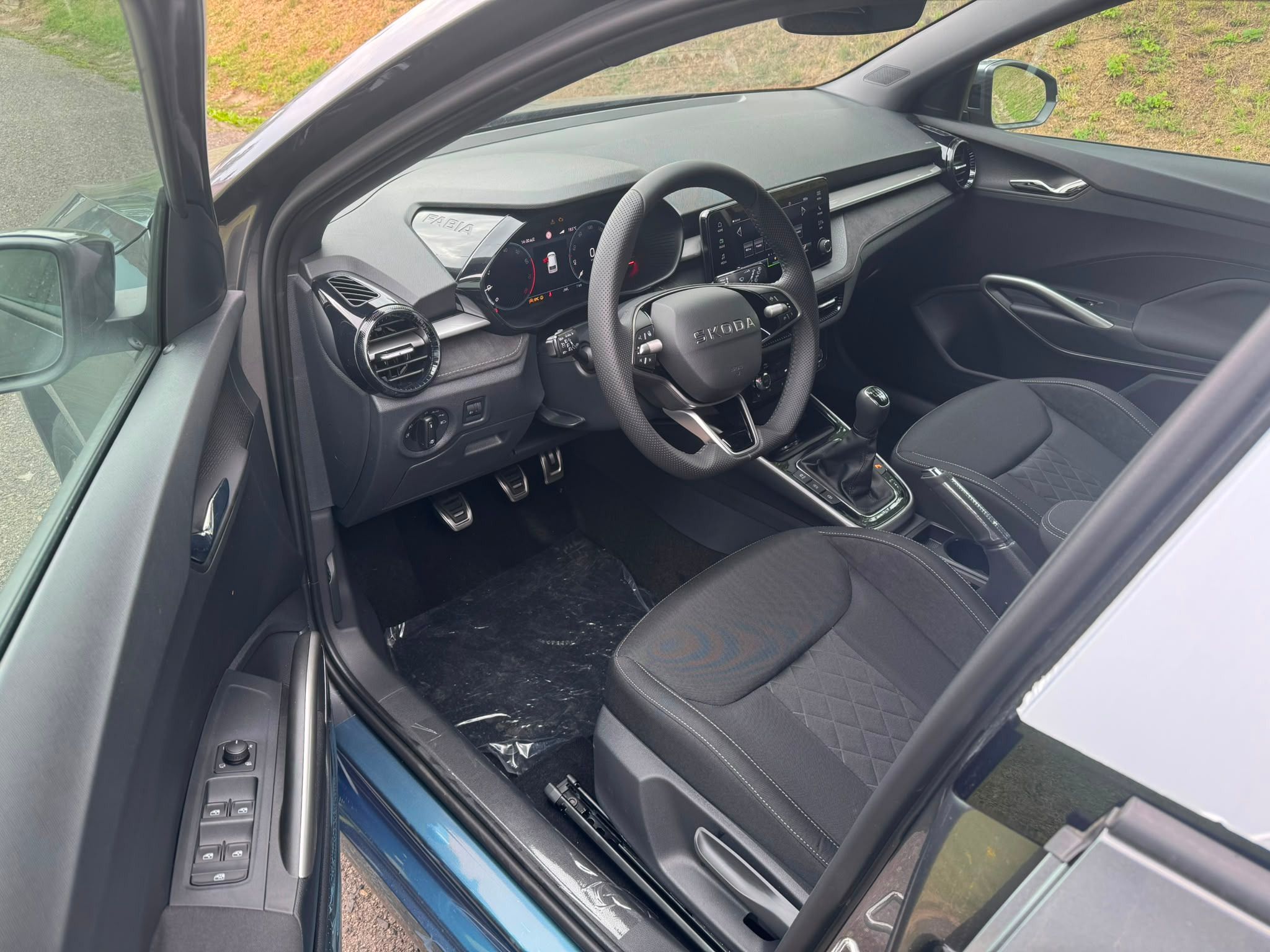 Škoda Fabia, 1,0 TSI 85kW Dynamic - fotka 6