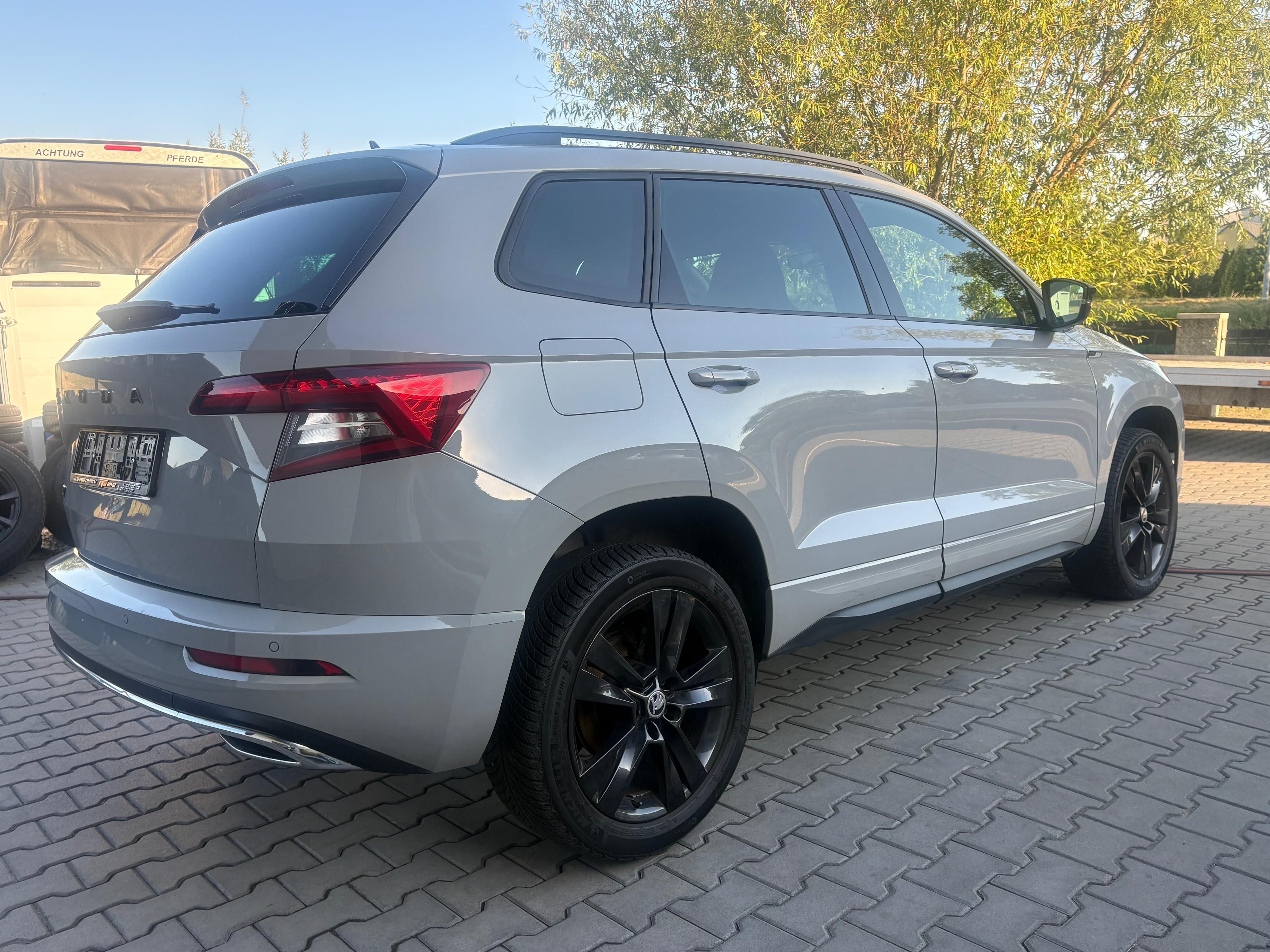 Škoda Karoq, 1.5TSI Dsg M.ROK2021 - fotka 4