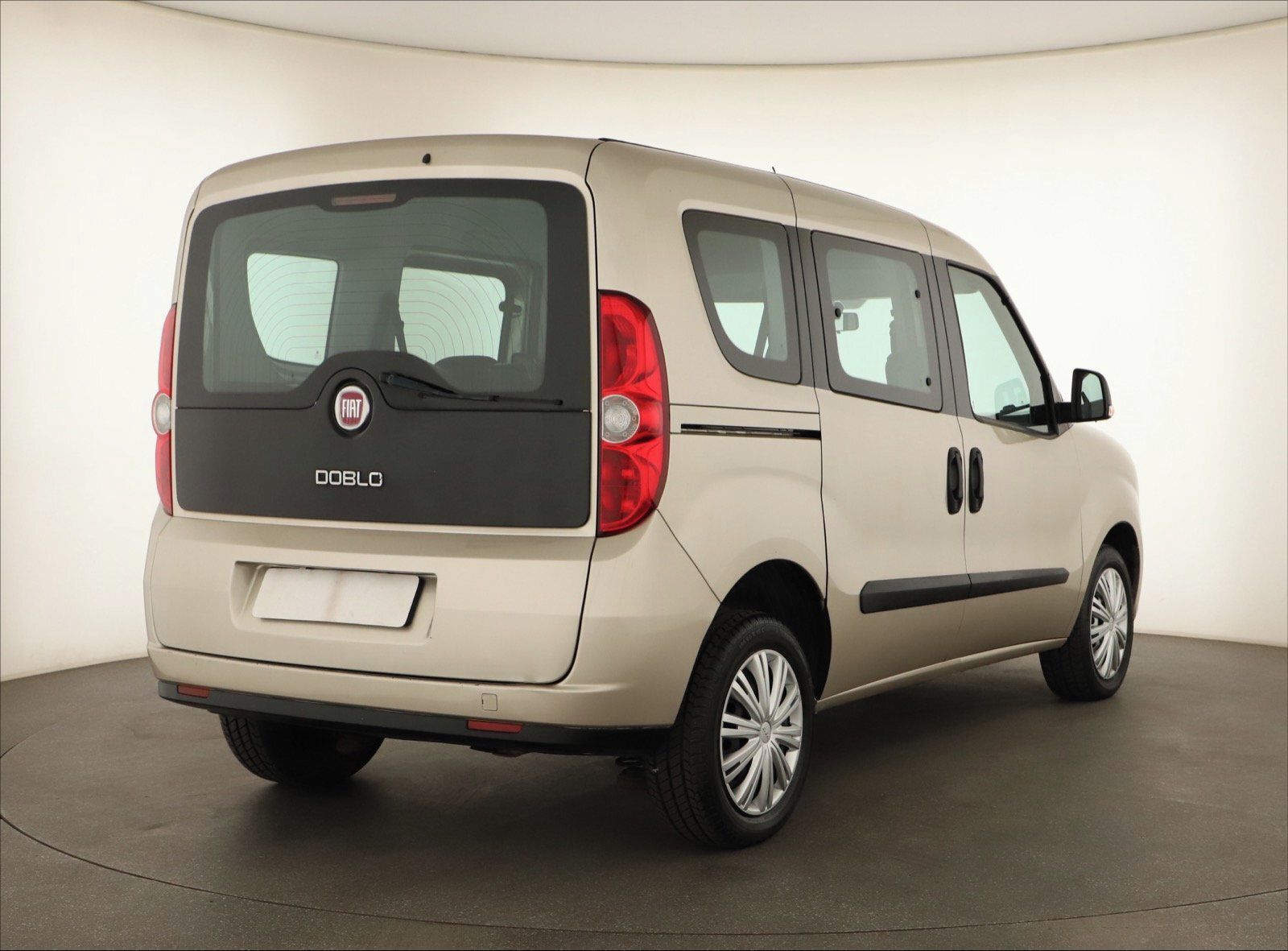 Fiat Dobló, 1.3 MultiJet, 5Míst, Klima, ČR - fotka 5