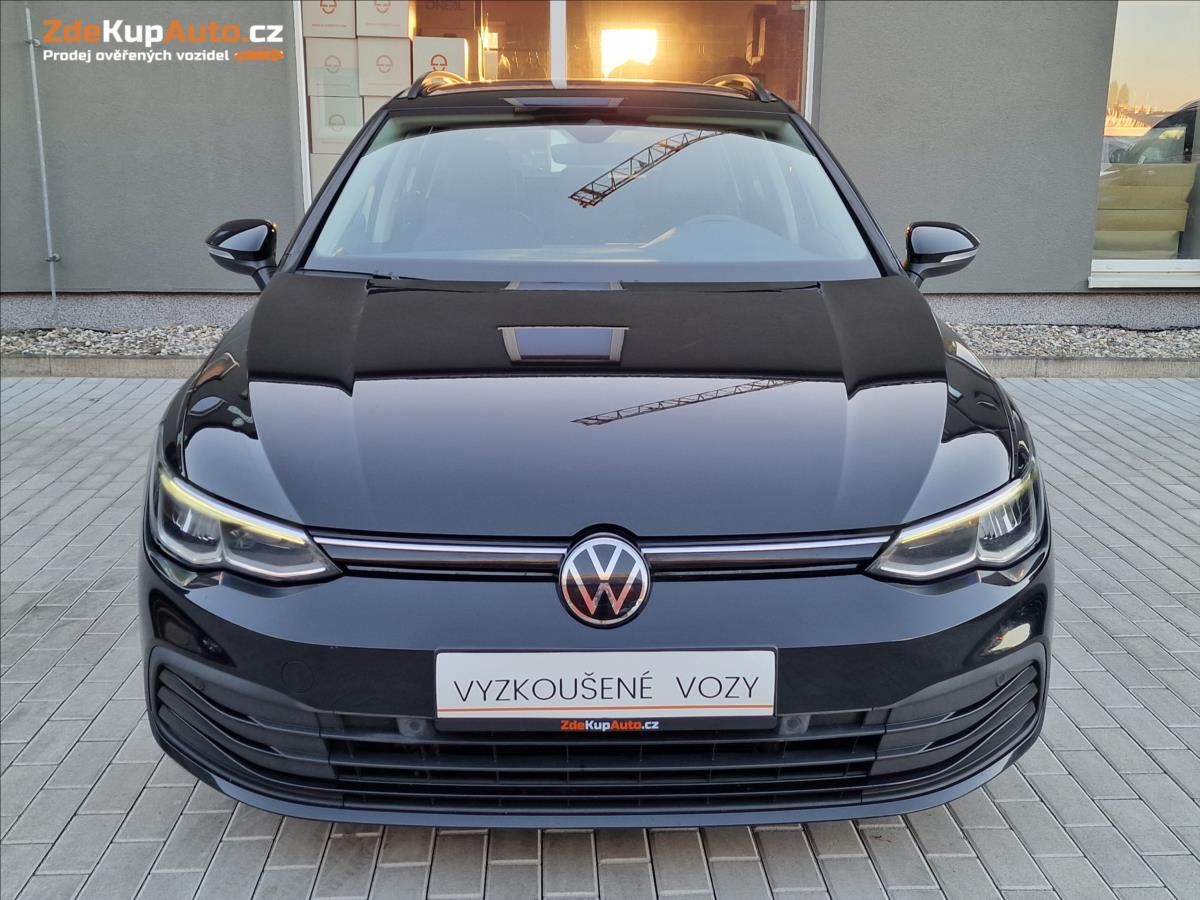 Volkswagen Golf, 2.0TDI 110kW Life,ČR,1.Maj. - fotka 4