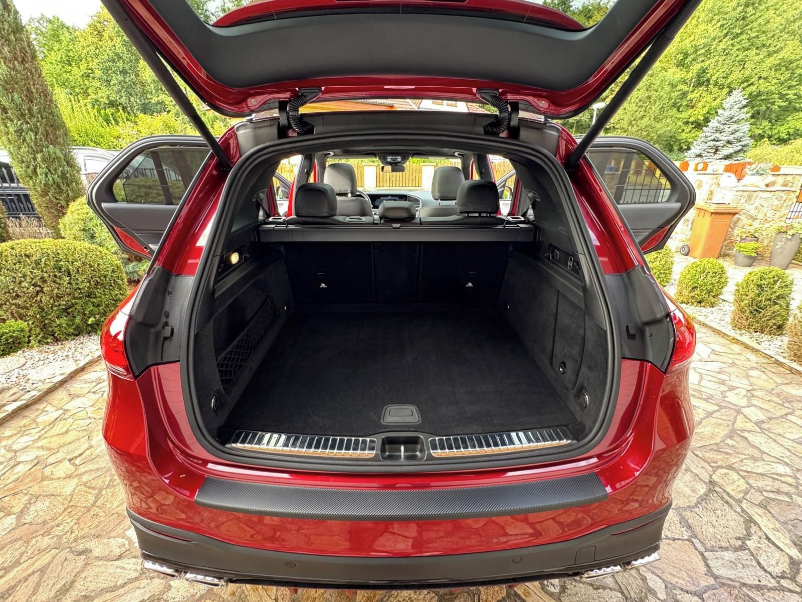 Mercedes-Benz GLE, 400d AMG 4MATIC *DPH* - fotka 4
