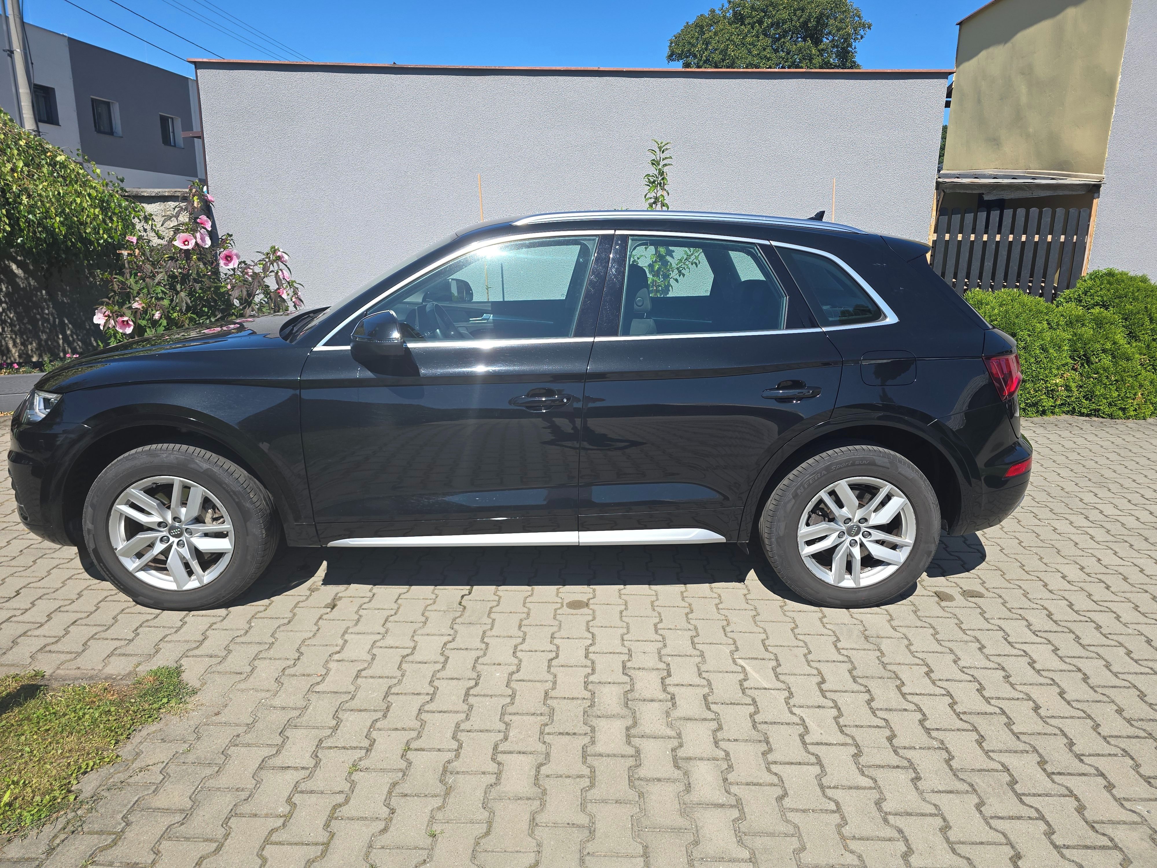 Audi Q5 - fotka 4