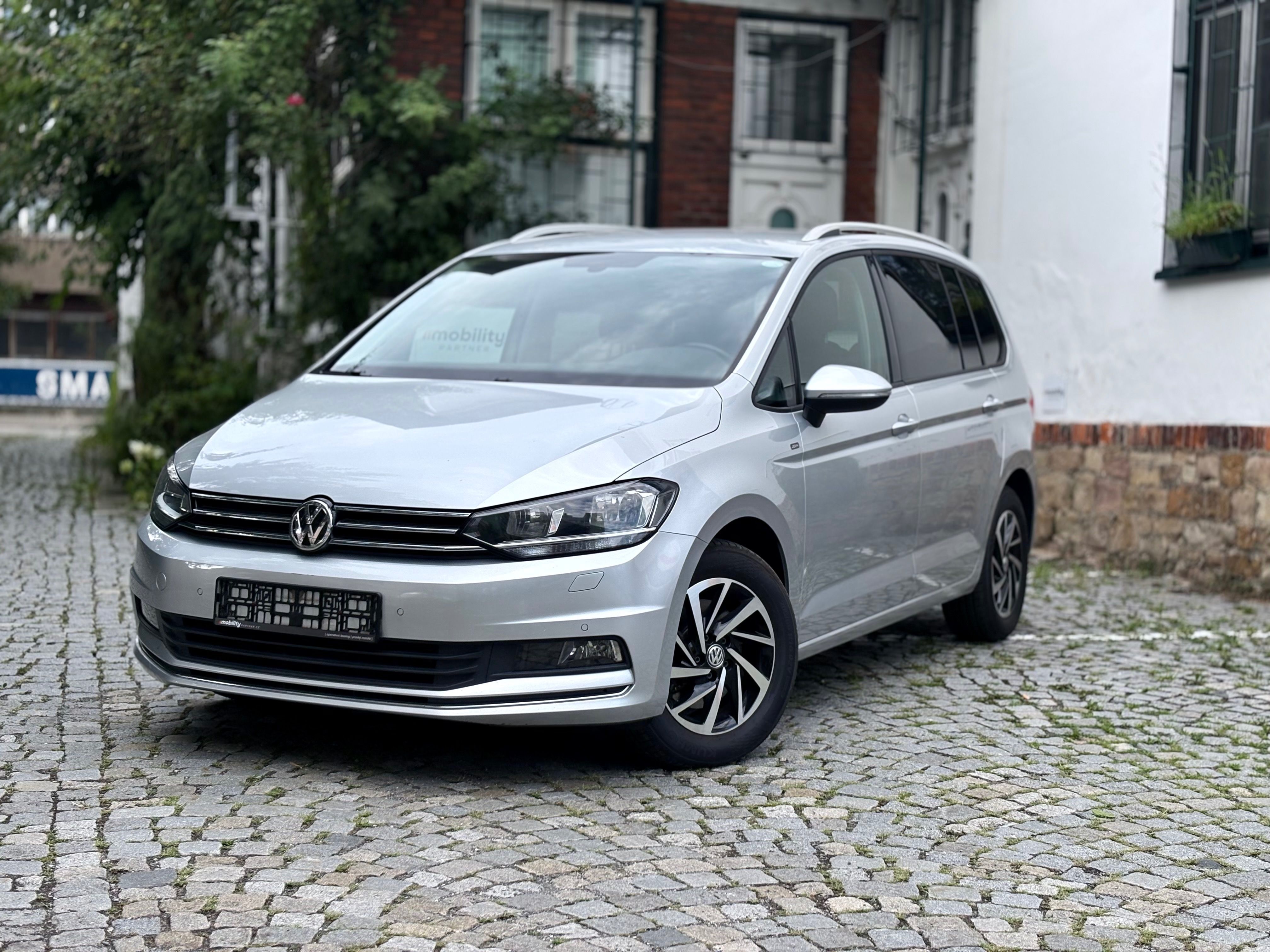Volkswagen Touran, JOIN 1.4 TSI 110 kW 6MT - fotka 3