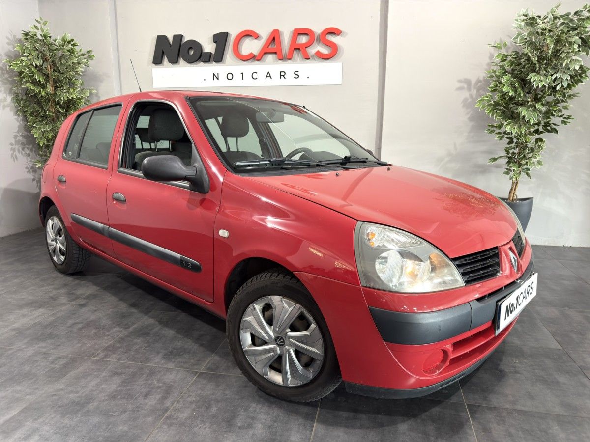 Renault Clio, 1,2   i 135.000KM ZADNÍ ČIDLA
