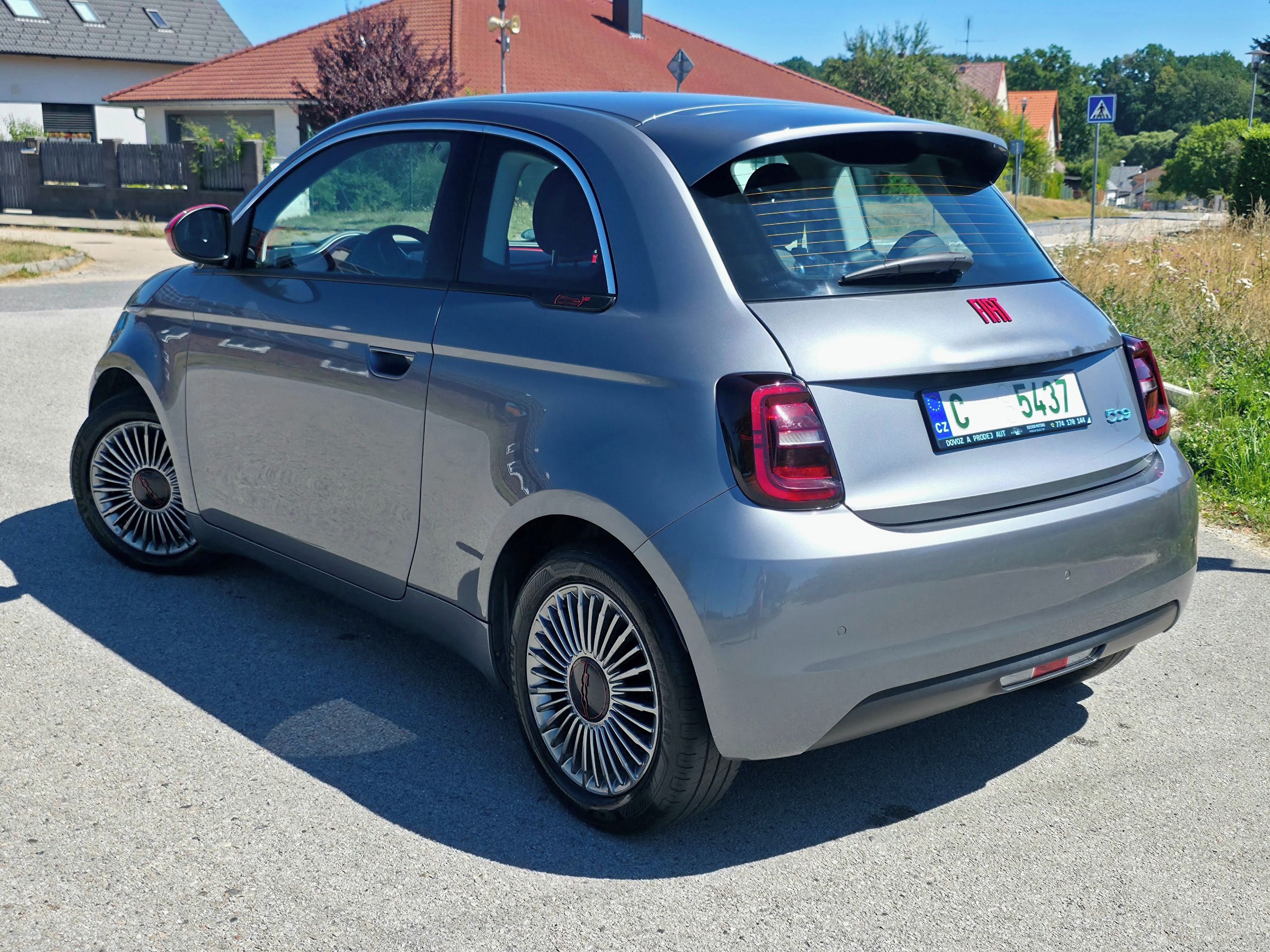 Fiat 500E, Red Label 70kW - fotka 4