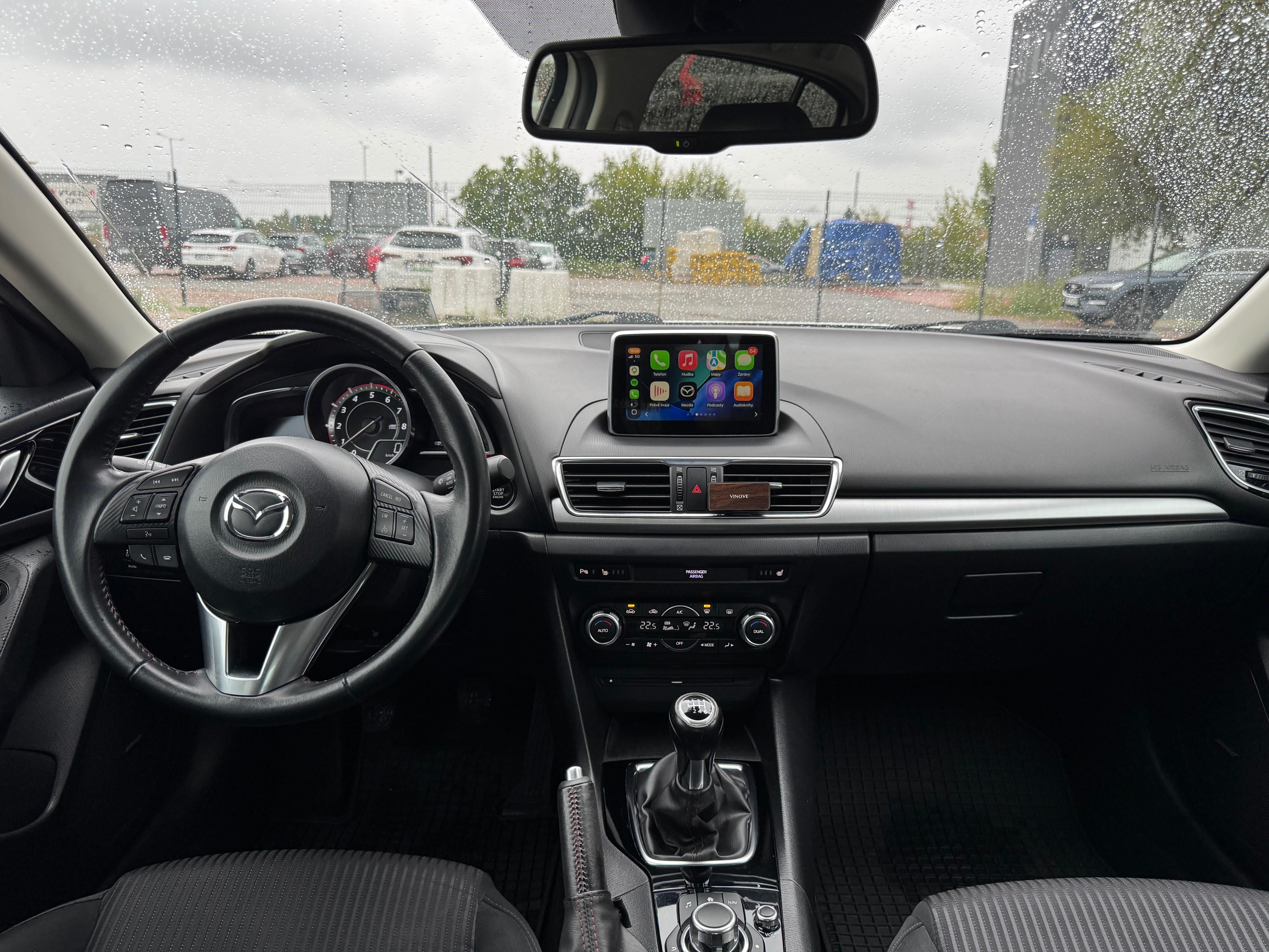 Mazda 3, Revolution, Carplay, Headup - fotka 6