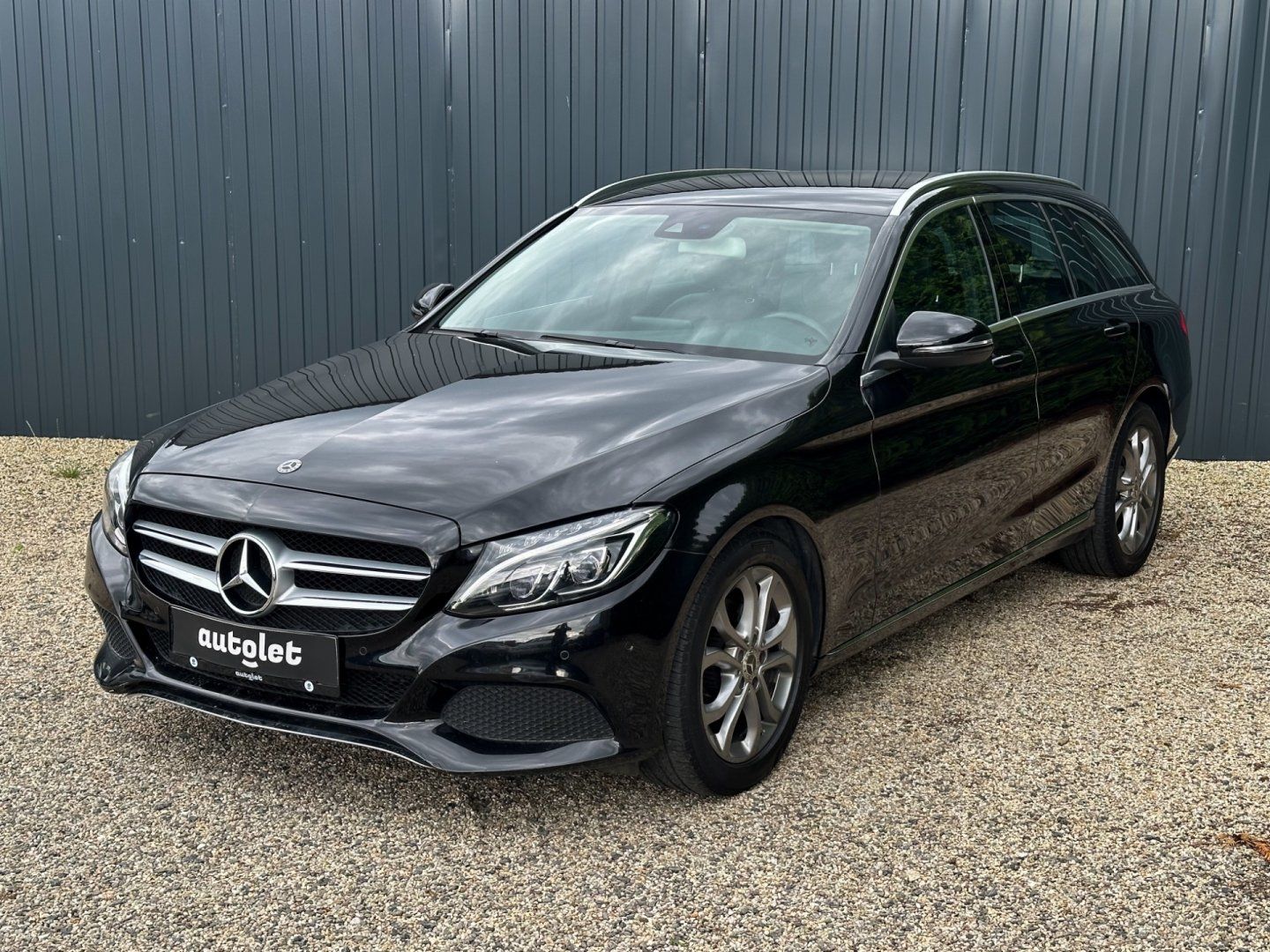 Mercedes-Benz Třídy C, 200d AVNTGARDE - fotka 5