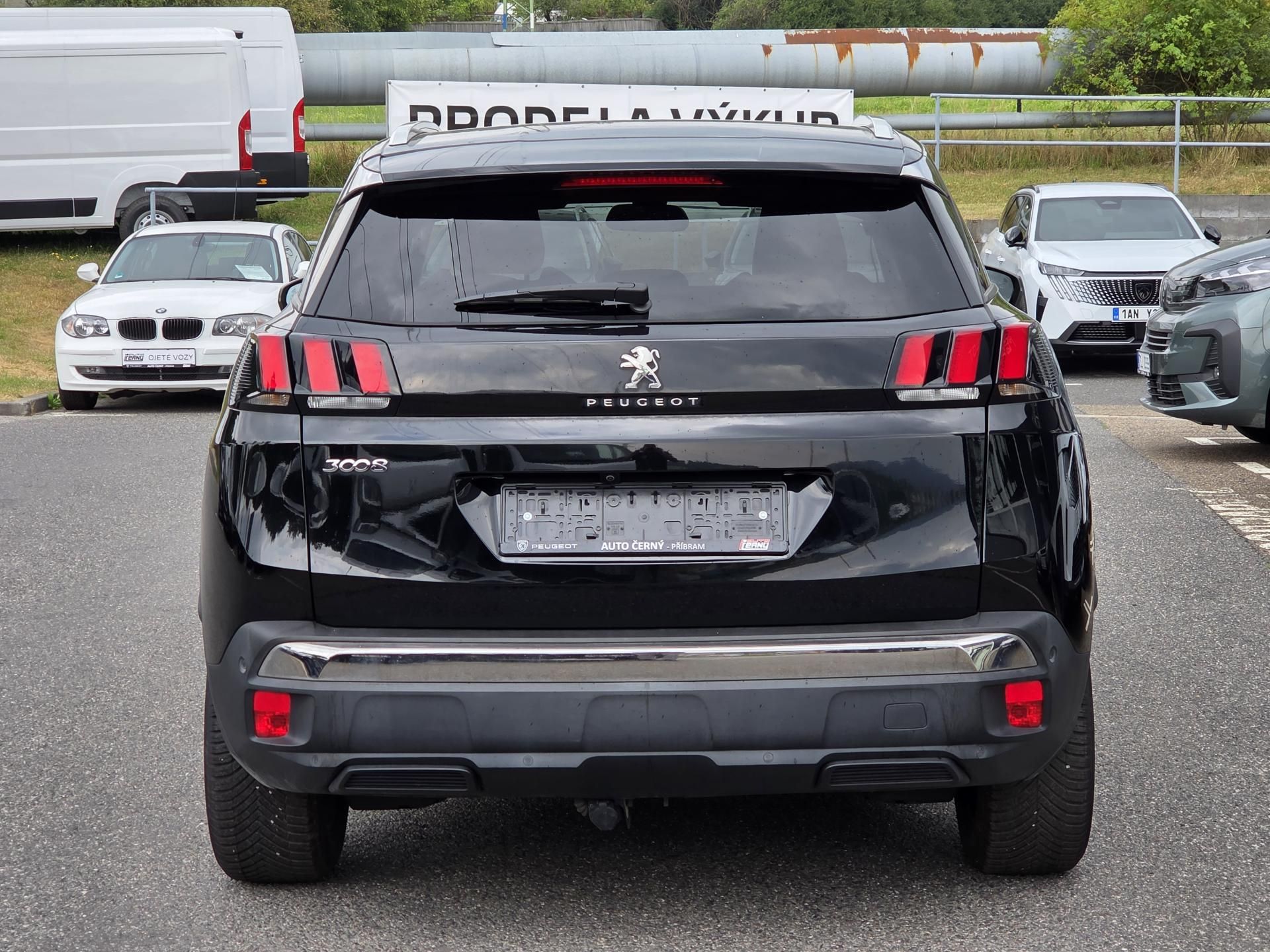 Peugeot 3008, 1.2 PT 130 ALLURE MAN6 - fotka 4