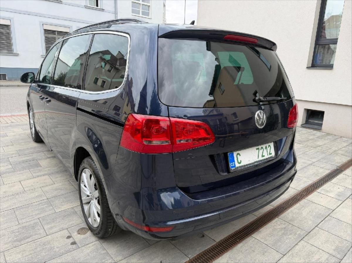 Volkswagen Sharan, 2,0 TDI Comfortline BlueMotion - fotka 4