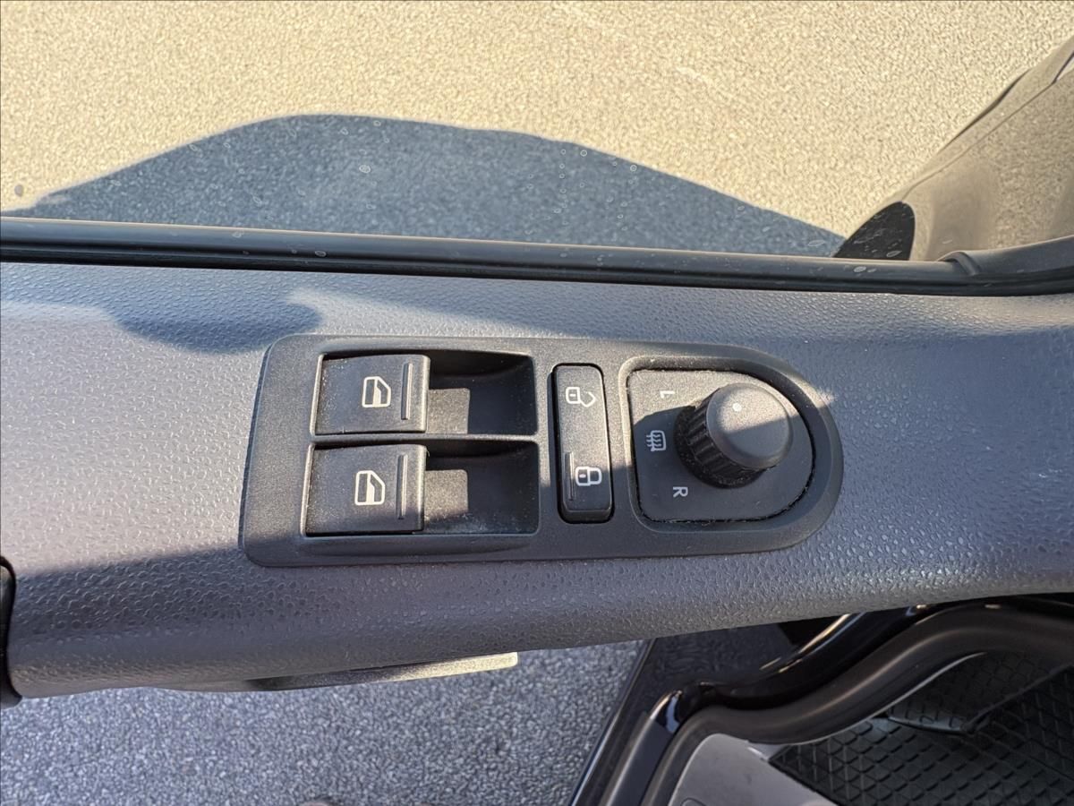 Volkswagen California, 2,0 TDi103kW Beach,1.Maj,Servi - fotka 4