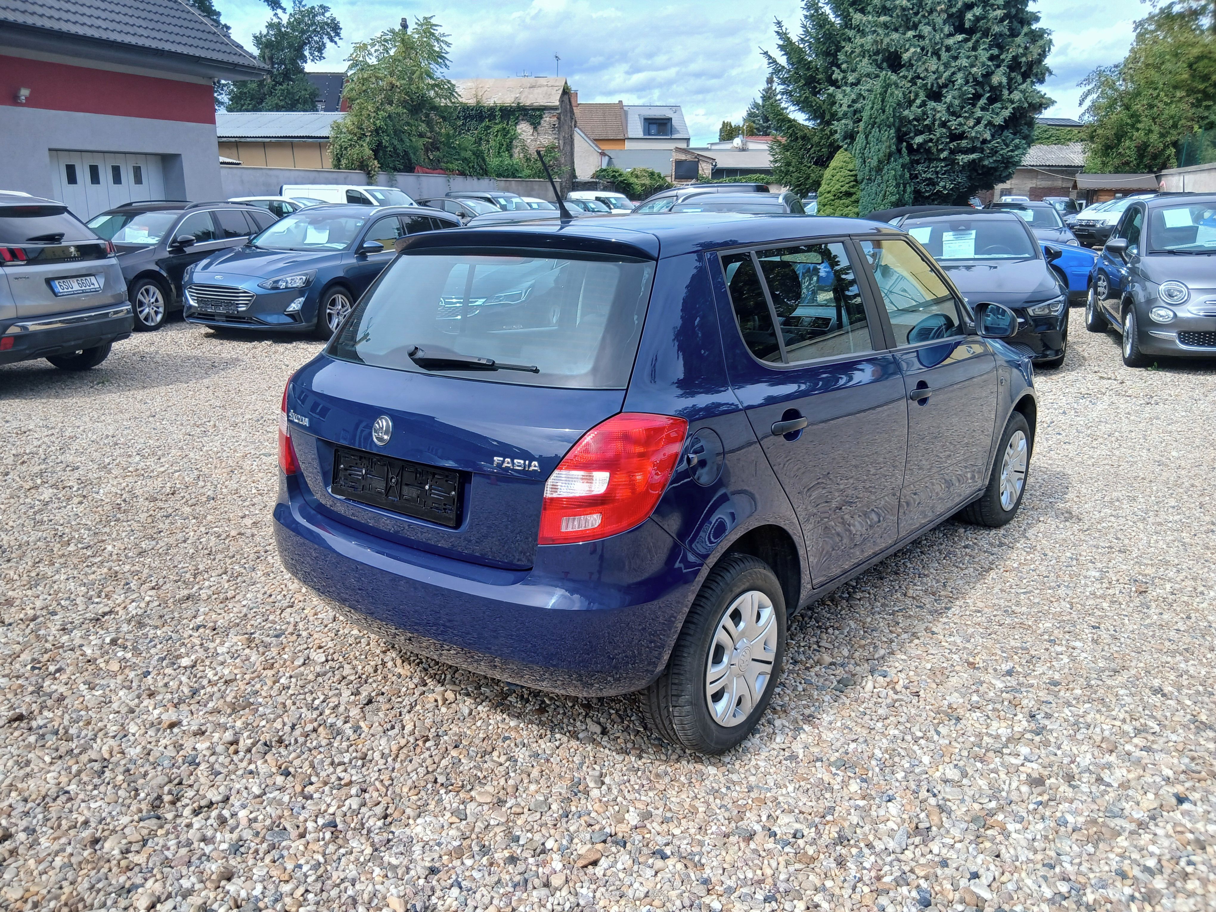 Škoda Fabia, 1.4i 16V 63KW S.Kniha, Klima - fotka 5