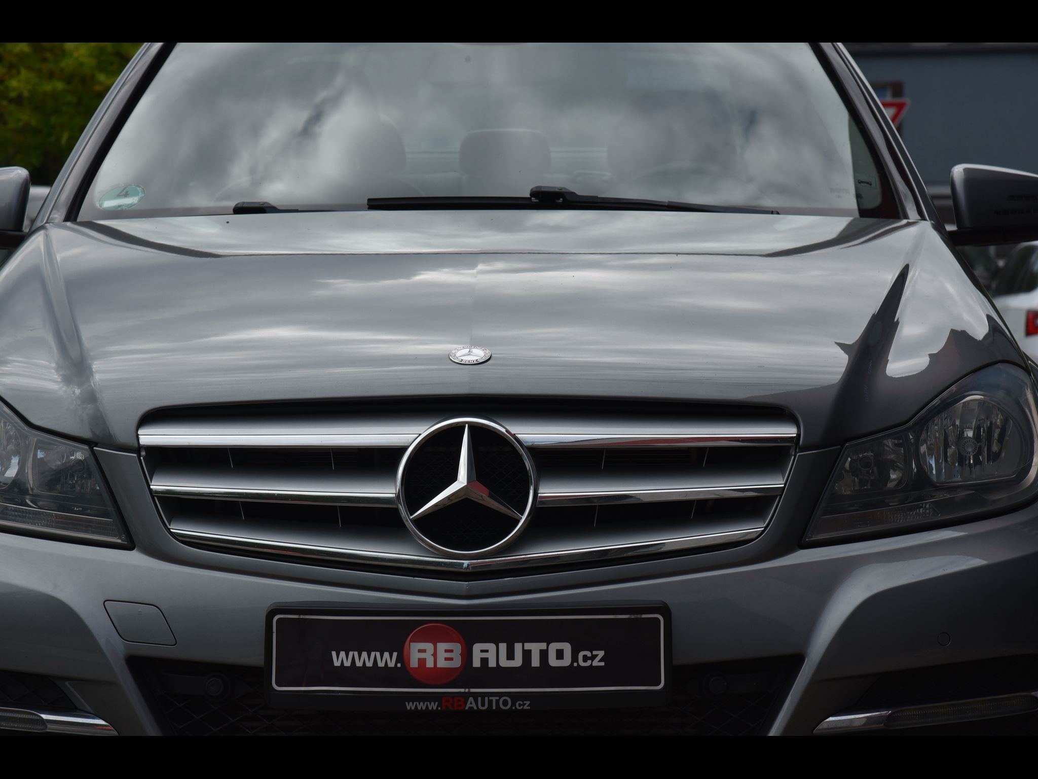 Mercedes-Benz Třídy C, 2.2 CDi 100 kw Automat - fotka 5