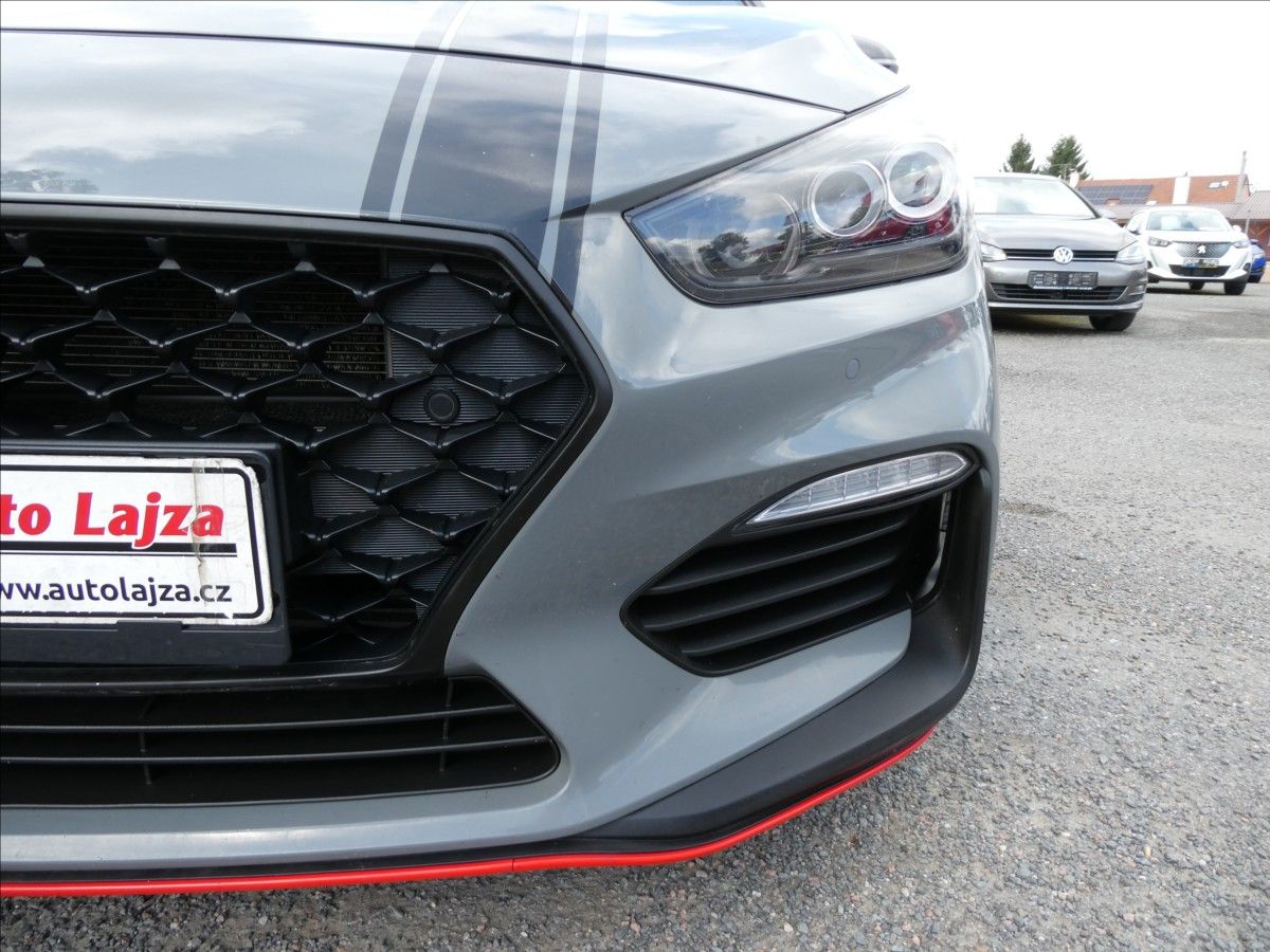 Hyundai i30, 2,0 i N 202kW serviska - fotka 4