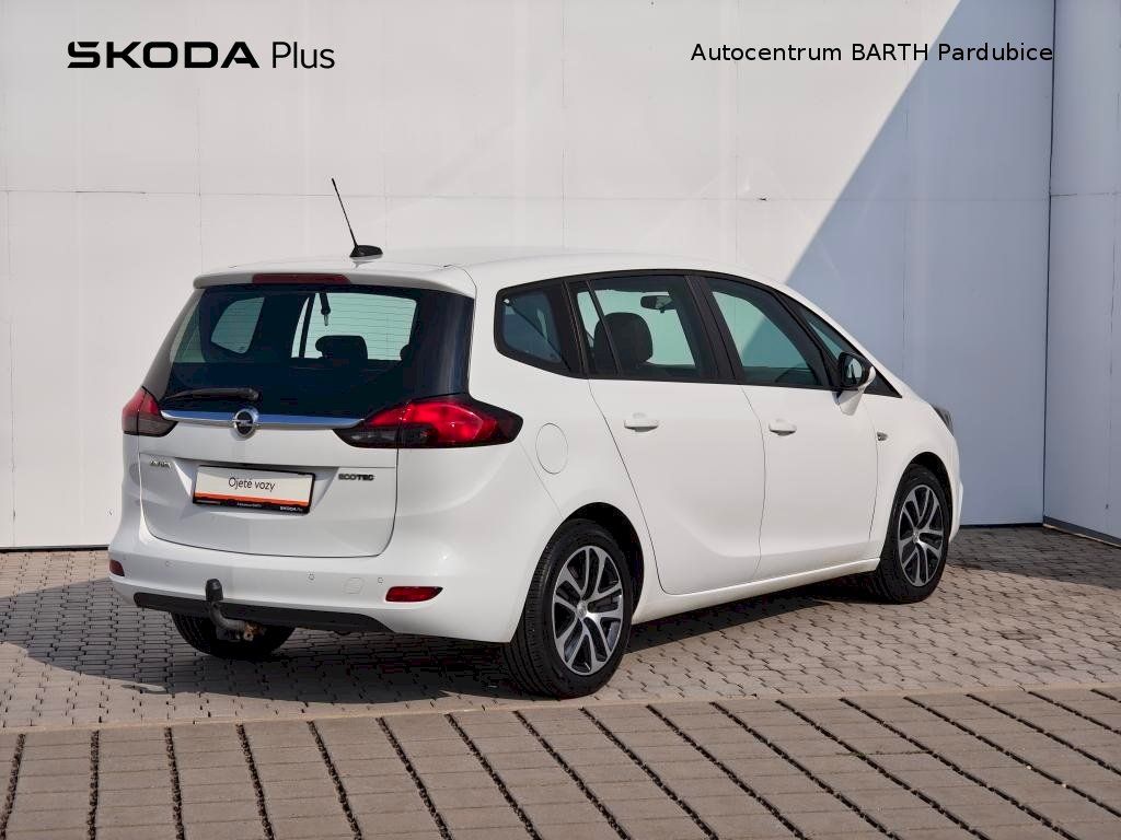 Opel Zafira, 1,6 Turbo / 100 kW / Man. - fotka 2