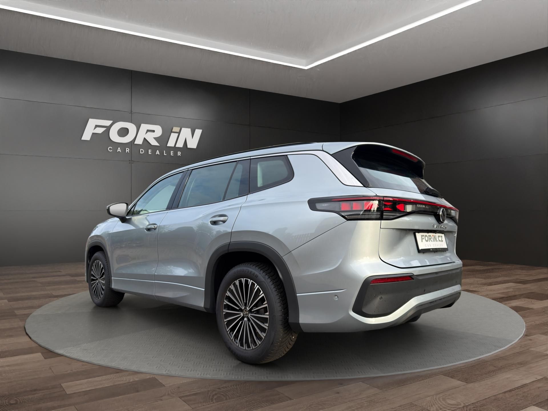 Volkswagen Tayron, 110KW 7MÍST Paket IQ.DRIVE - fotka 4