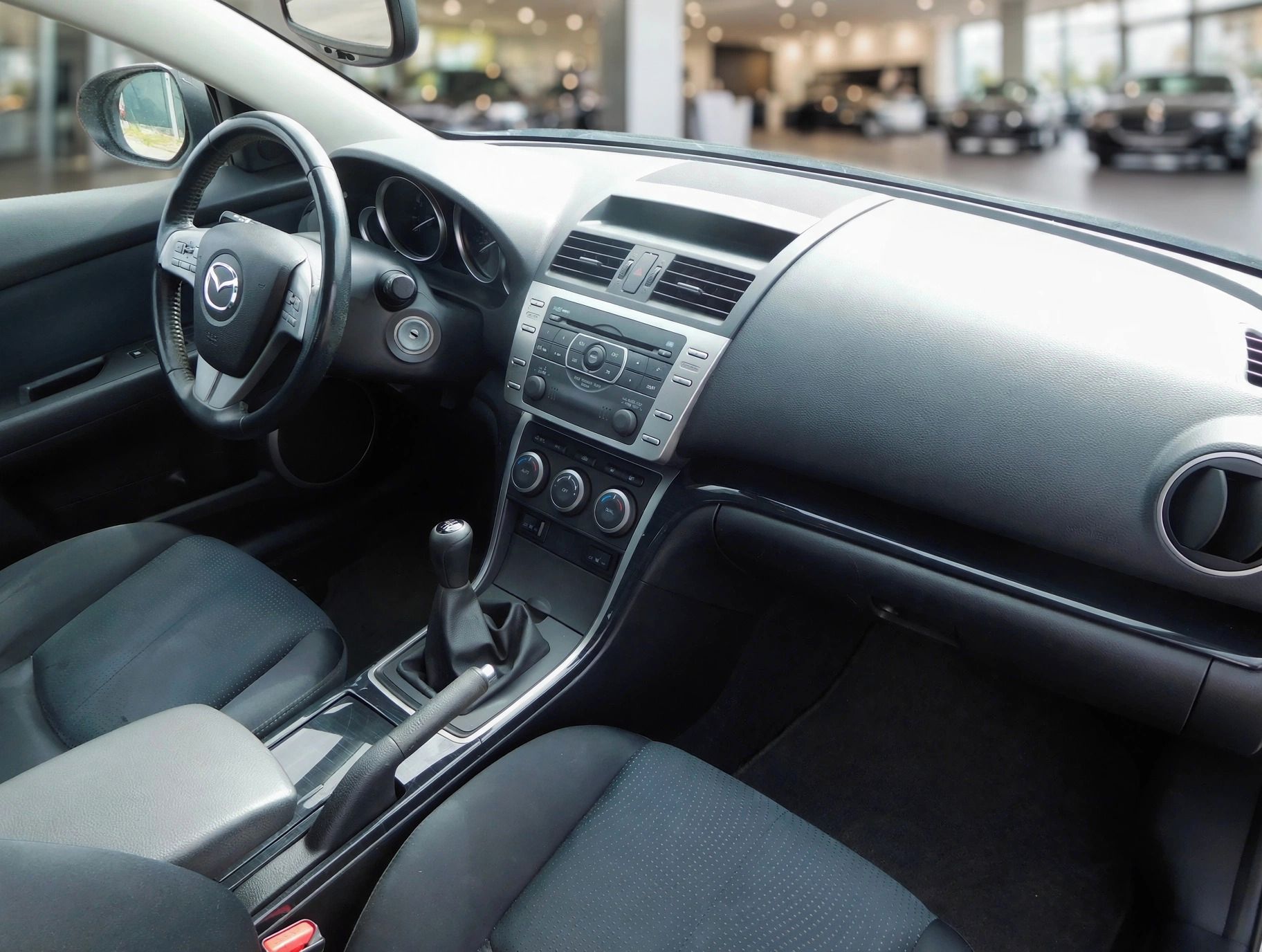 Mazda 6, 2.0i 16V + LPG, 108 kW - fotka 5