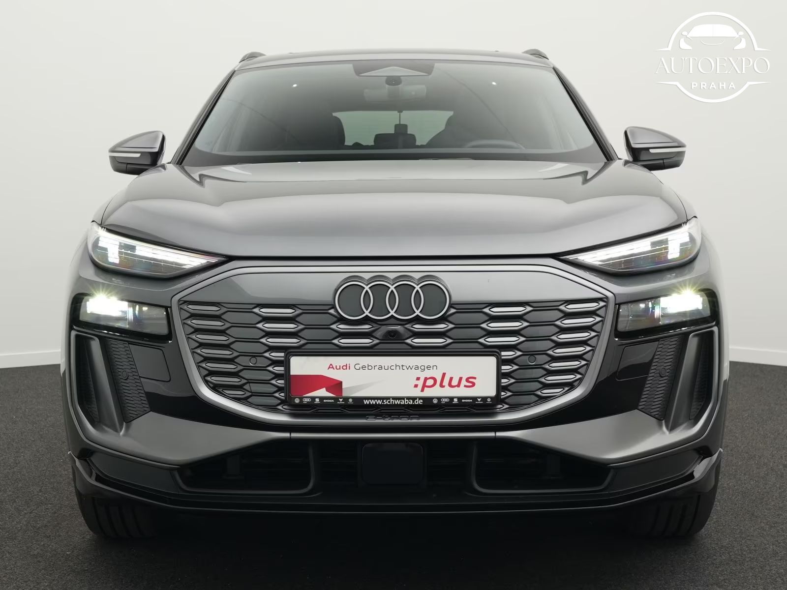 Audi Q6 e-tron, quattro 2x S line* - fotka 4